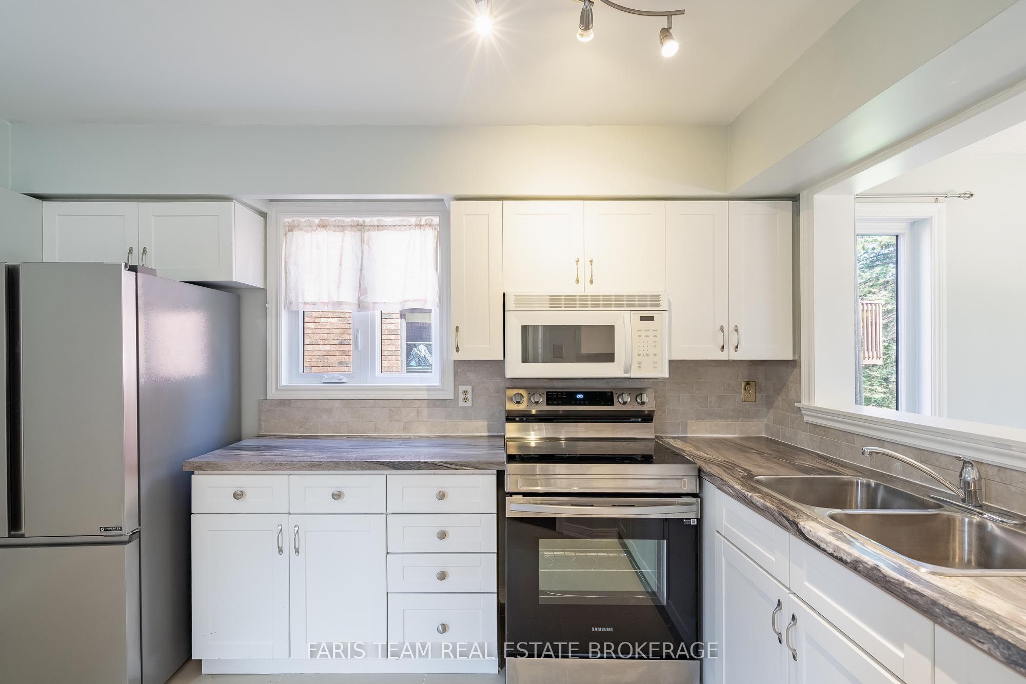93 Riverview Road, New Tecumseth, ON L9R 1S1 photo 5