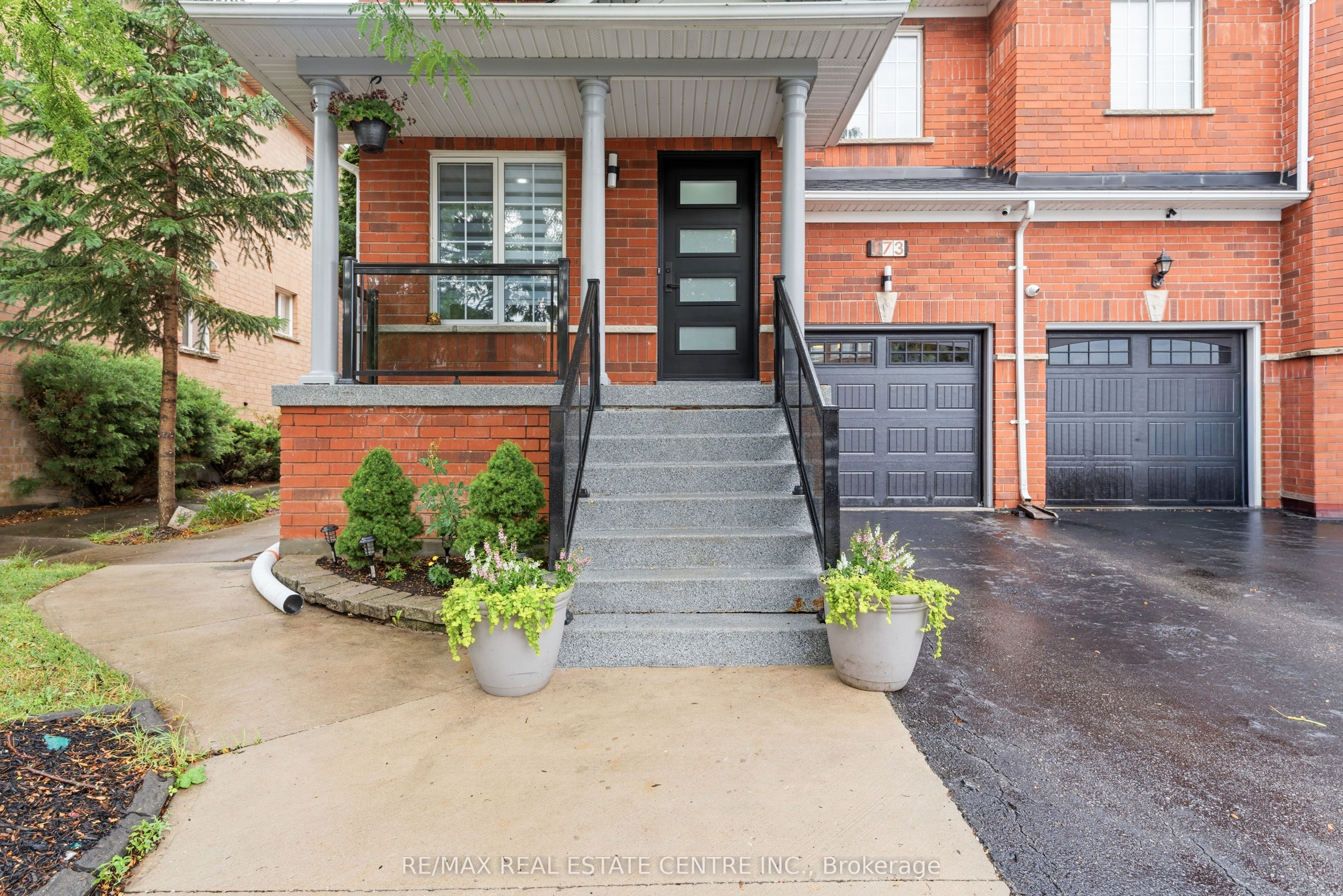173 Monte Carlo Drive, Vaughan, ON L4H 1R5 photo 2