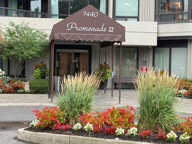 7440 Bathurst Street 202, Vaughan, ON L4J 7K8