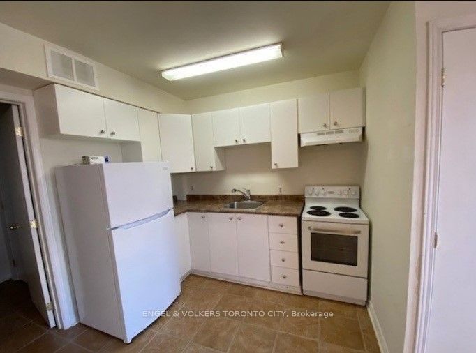 23 Queen Street 1, New Tecumseth, ON L4M 1Y9 photo 4