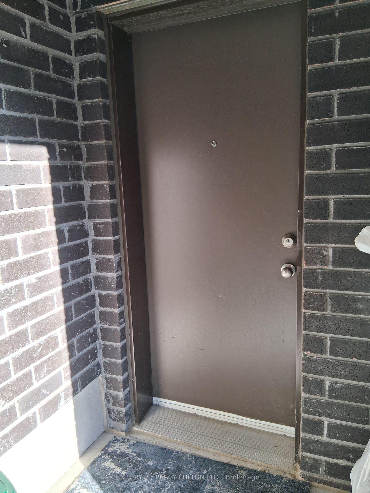 1 Sydney Circle, Vaughan, ON L4H 4R2 photo 2