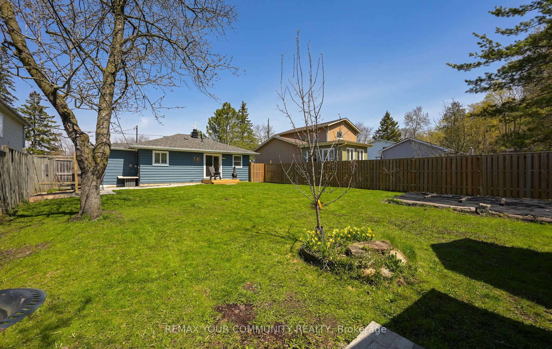 285 Kenwood Avenue, Georgina, ON L4P 2X6 photo 2
