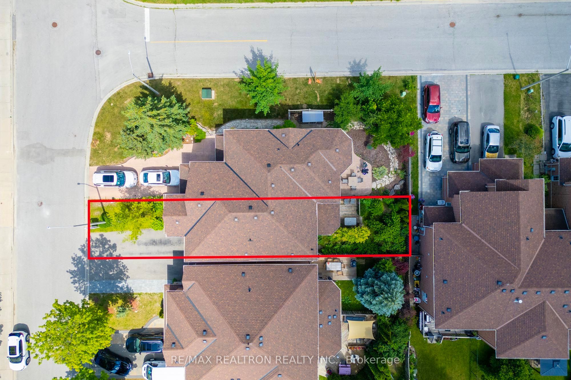19 Naughton Drive, Richmond Hill, ON L4C 4M6 photo 4