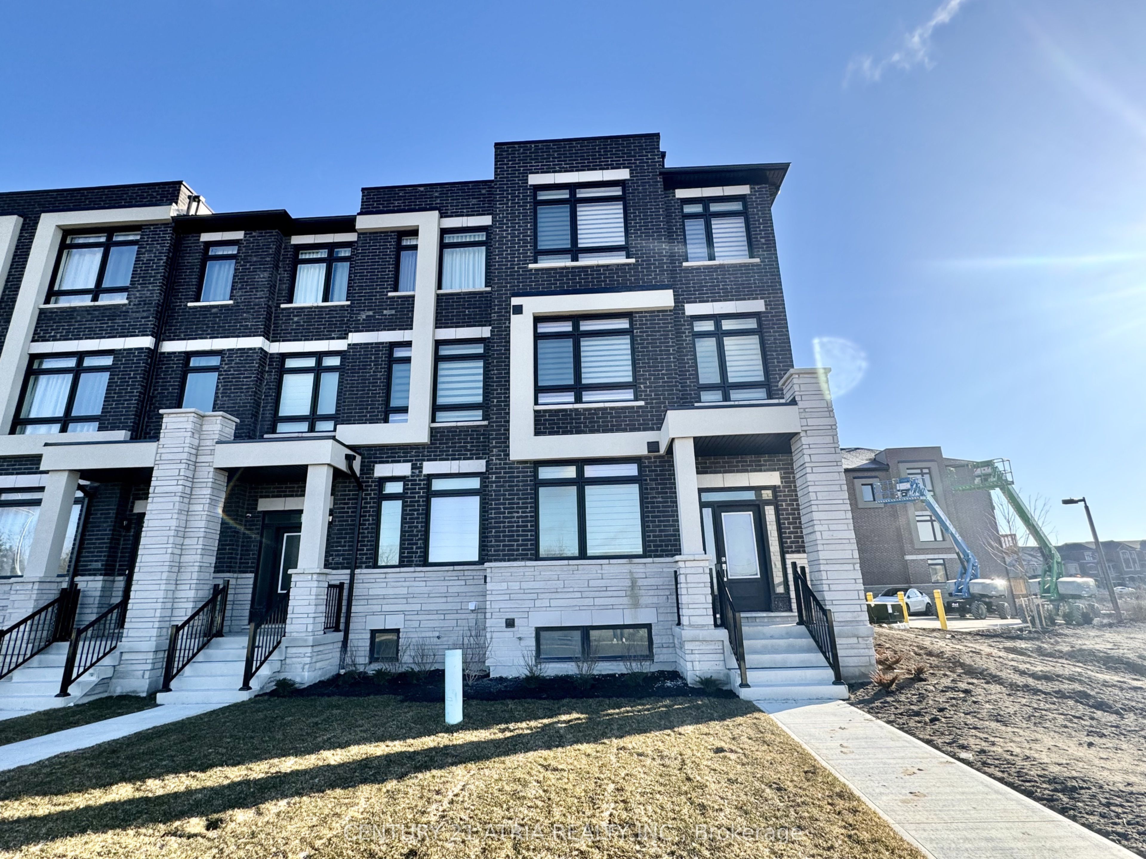 53 Riley Reed Lane, Richmond Hill, ON L4S 0M3
