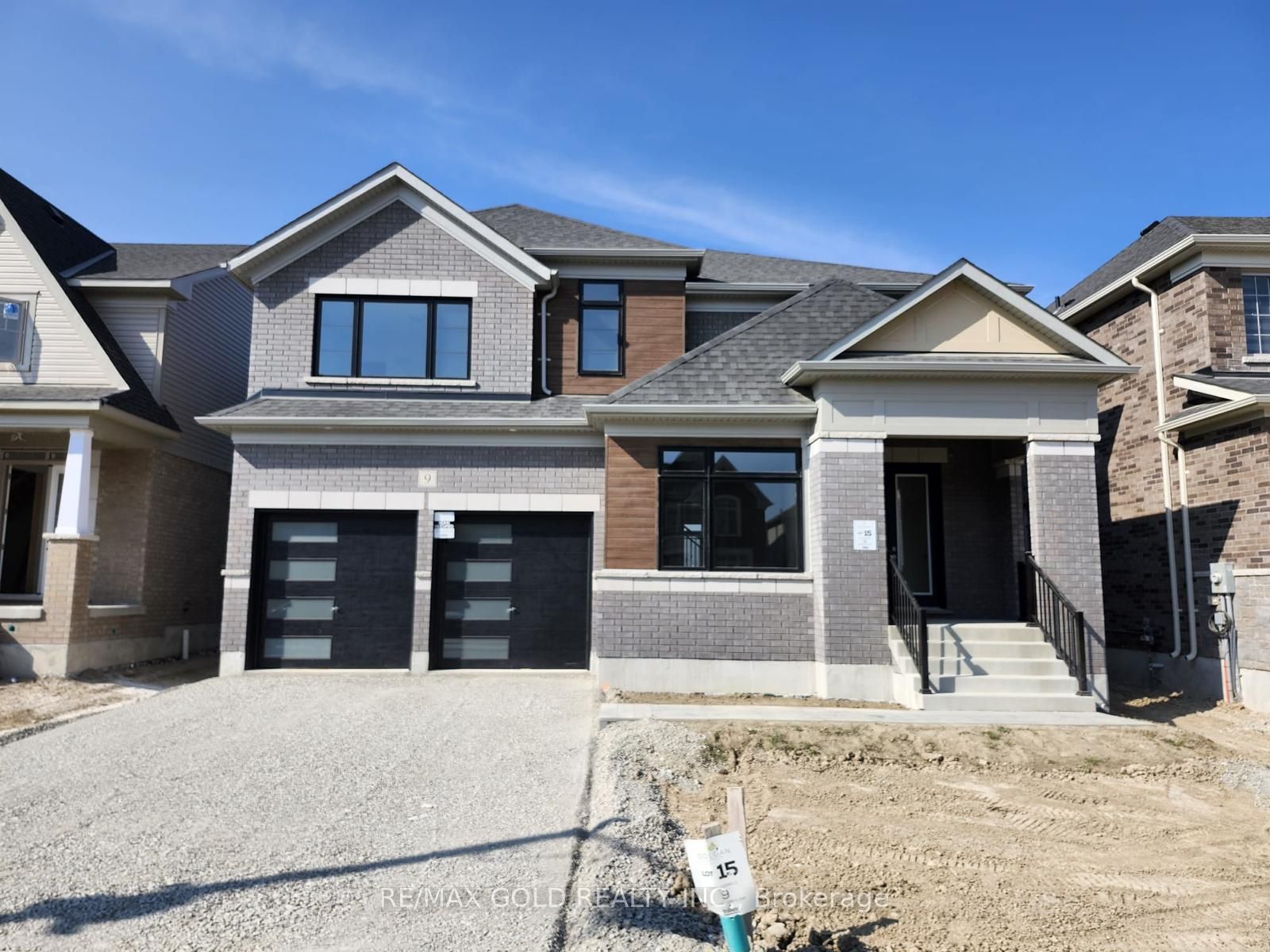 9 Sandhill Crescent, Adjala-Tosorontio, ON L0G 1W0