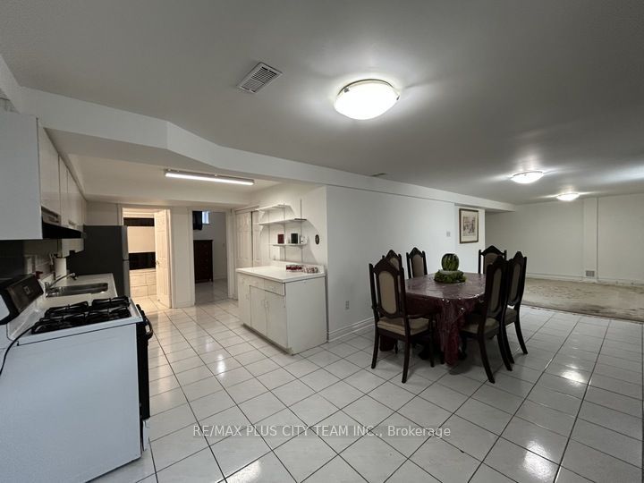 45 Jimston Drive BSMT, Markham, ON L3R 6R7 photo 3