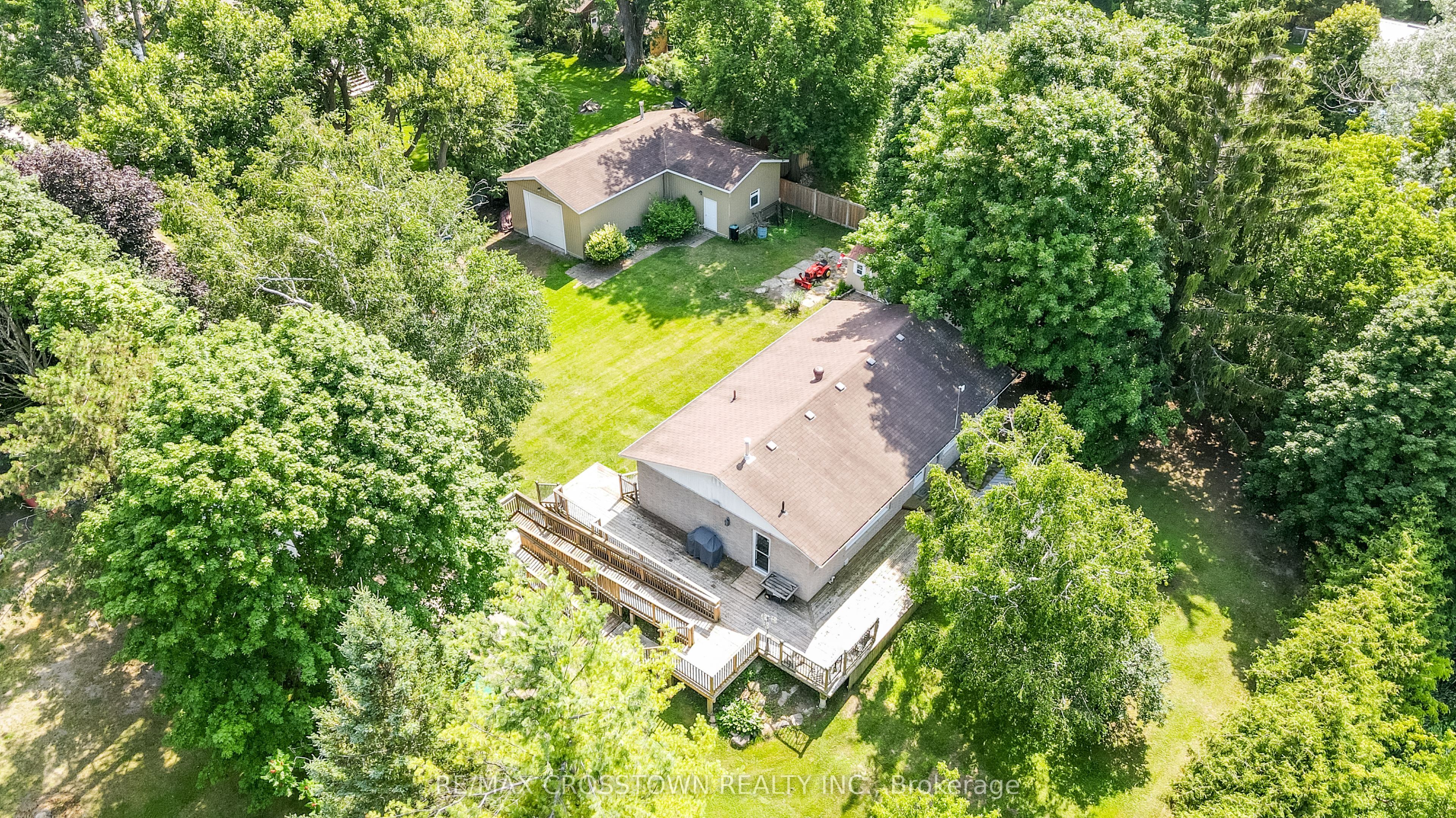 1412 Thomas Drive, Innisfil, ON L0L 1R0