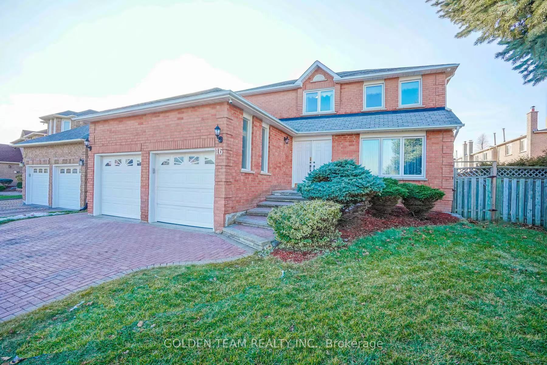 16 Mallory Avenue main floor, Markham, ON L3R 6P7