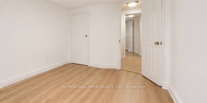 68 Child Drive Basement A, Aurora, ON L4G 1Y7 photo 5