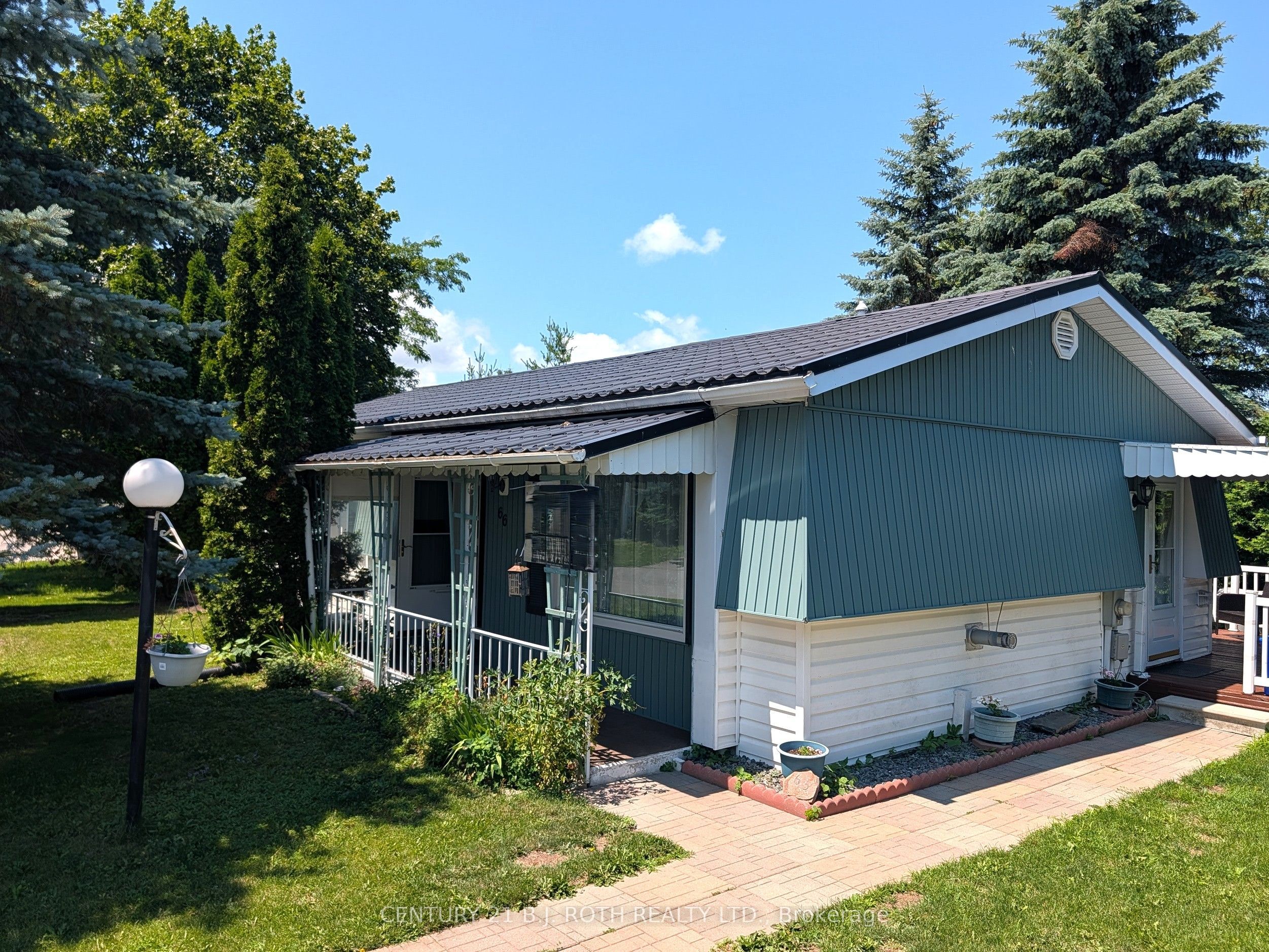 66 Linden Lane, Innisfil, ON L9S 1P2