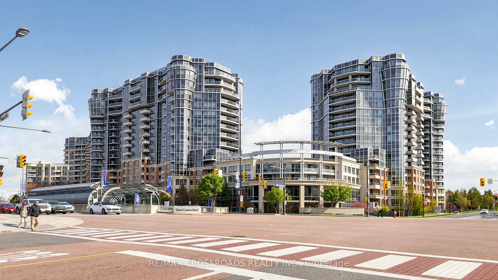 23 Cox Boulevard 656, Markham, ON L3R 4G1