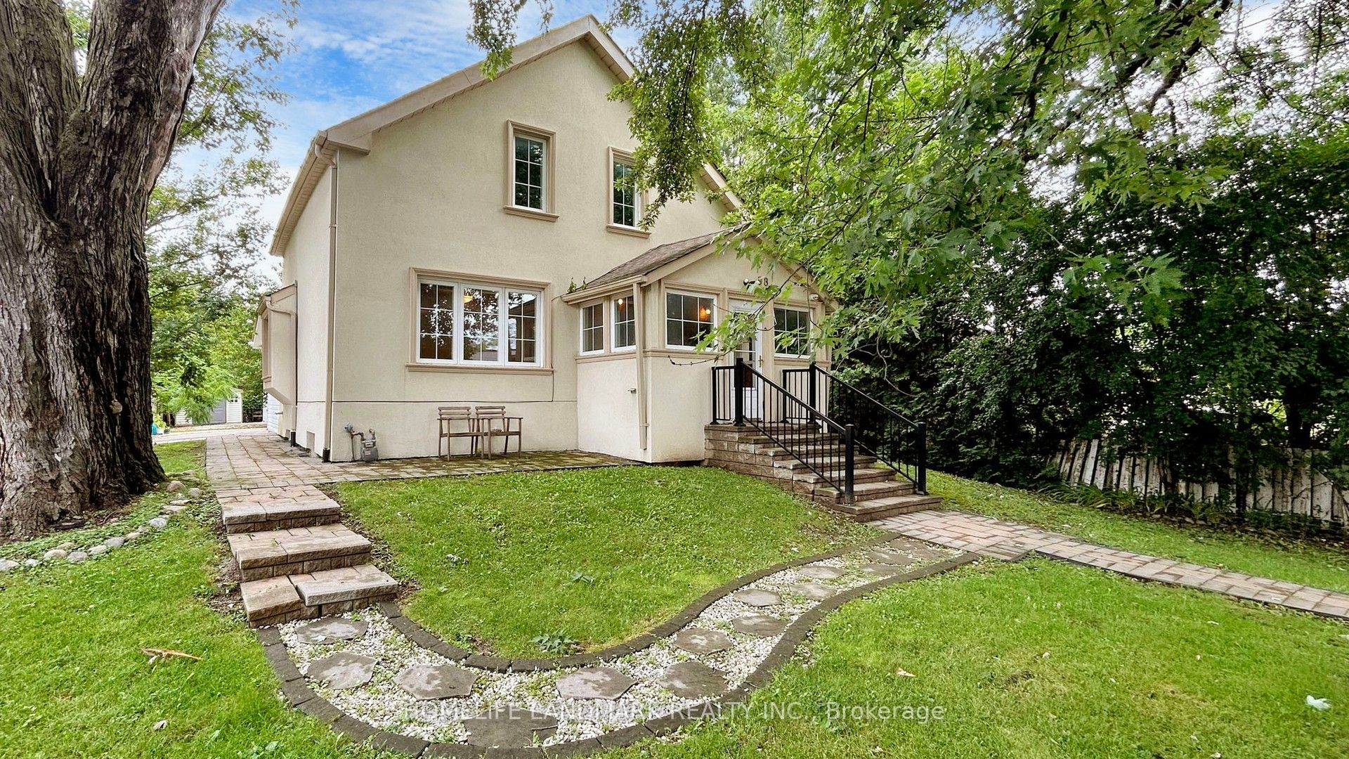 98 Glen Cameron Road, Markham, ON L3T 1P8 photo 2