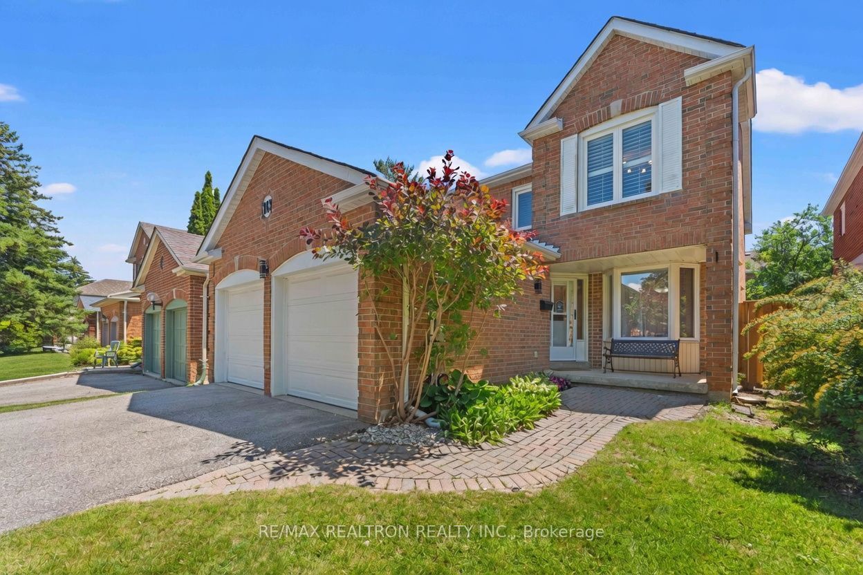 143 Spring Gate Boulevard, Vaughan, ON L4J 3B2 photo 2