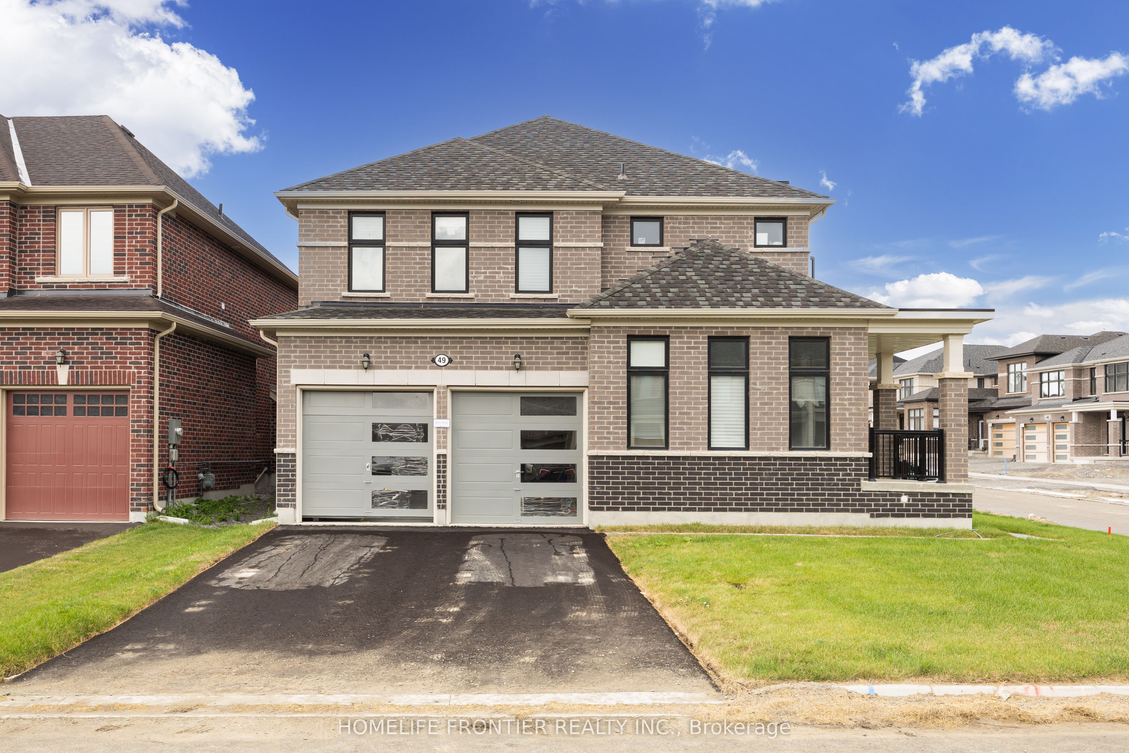 49 Ainslie Hill Crescent, Georgina, ON L0E 1R0