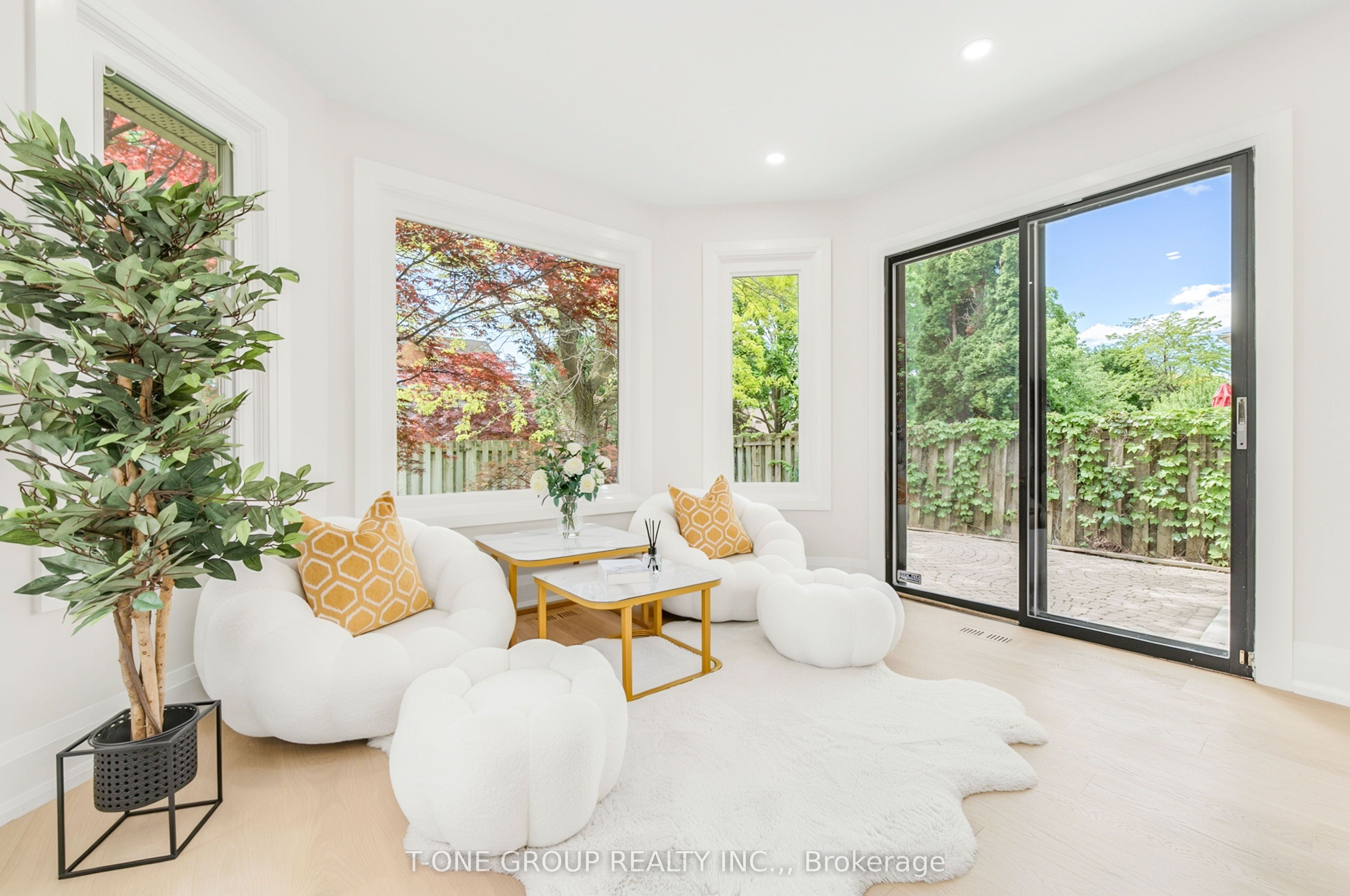 57 Buchanan Drive, Markham, ON L3R 4C4 photo 4