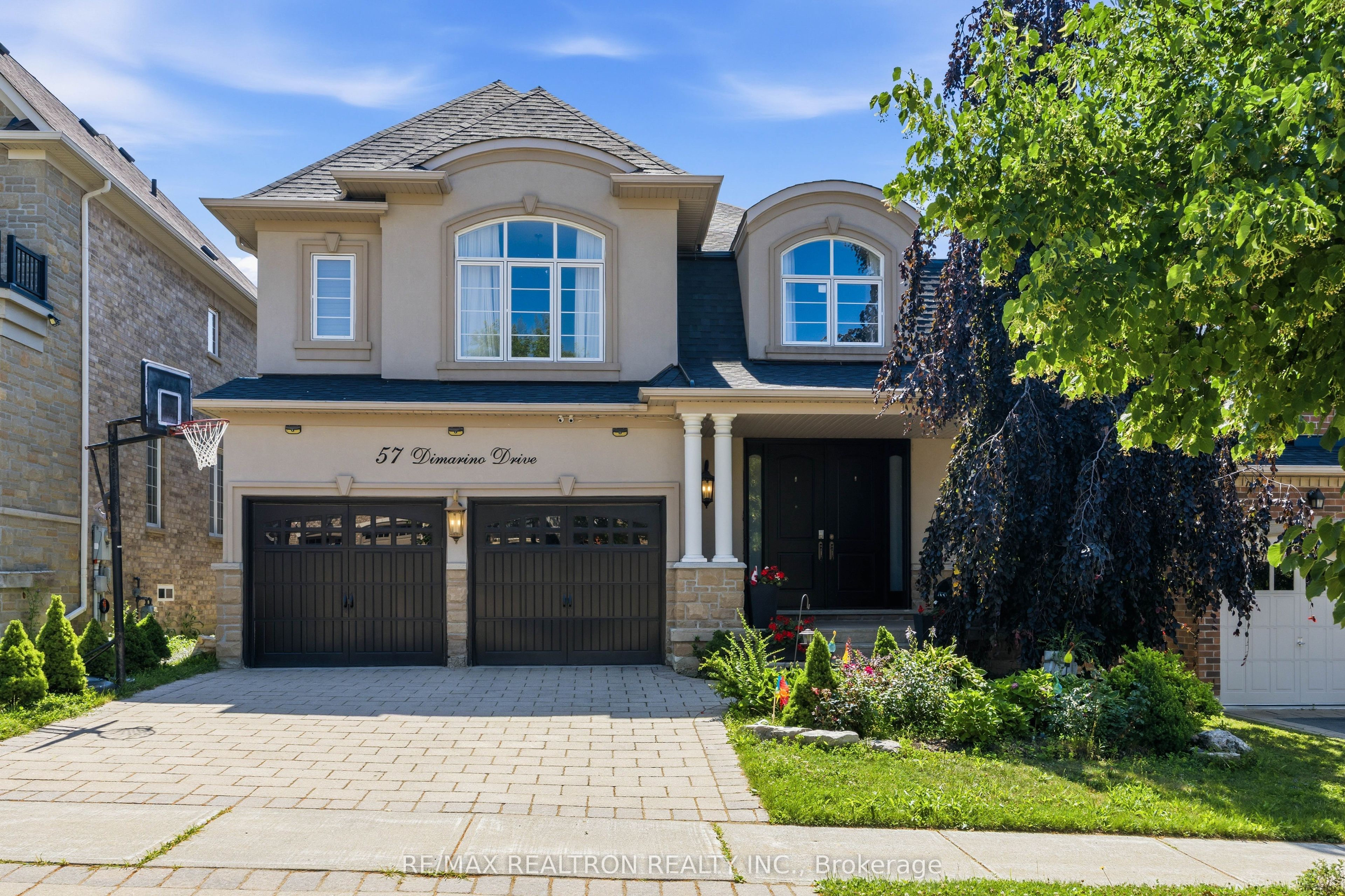 57 Dimarino Drive, Vaughan, ON L6A 0E8