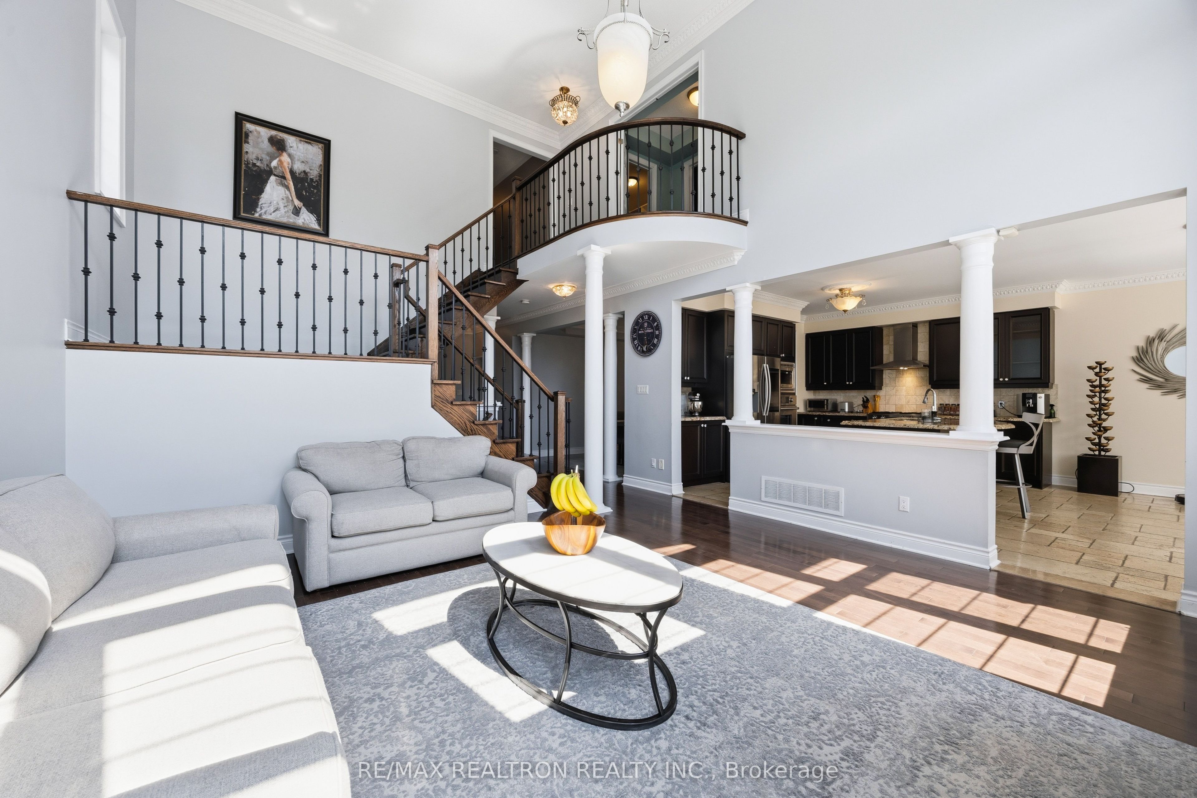 57 Dimarino Drive, Vaughan, ON L6A 0E8 photo 5