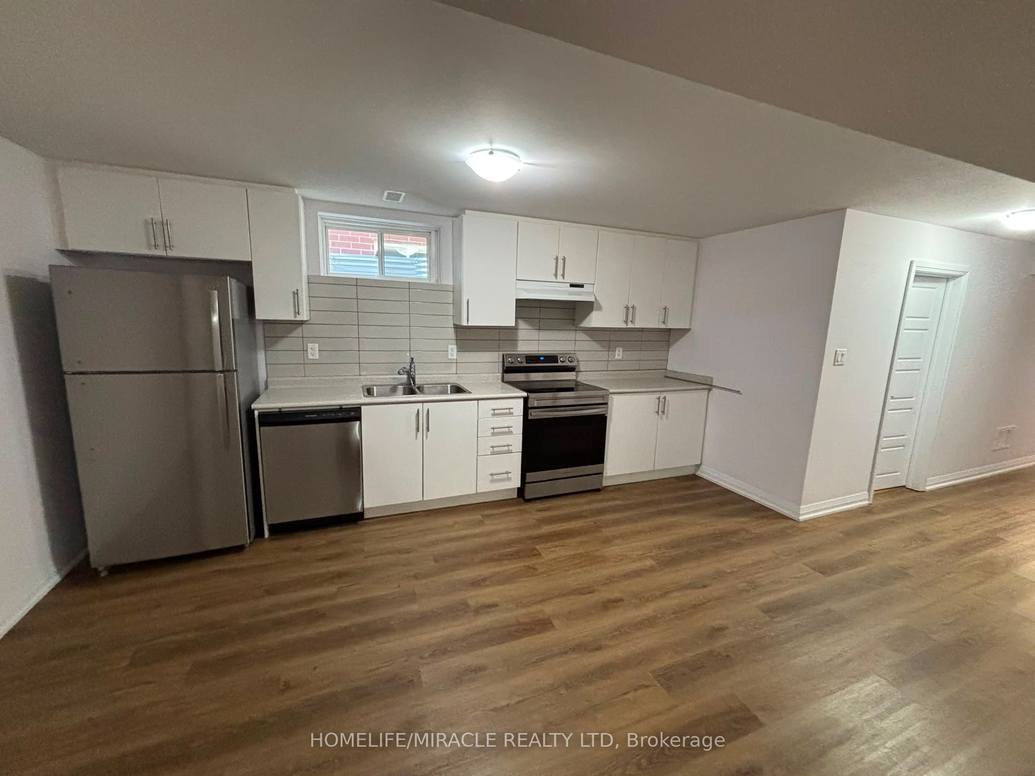 94 Professor Day Drive Basement, Bradford West Gwillimbury, ON L3Z 2G8