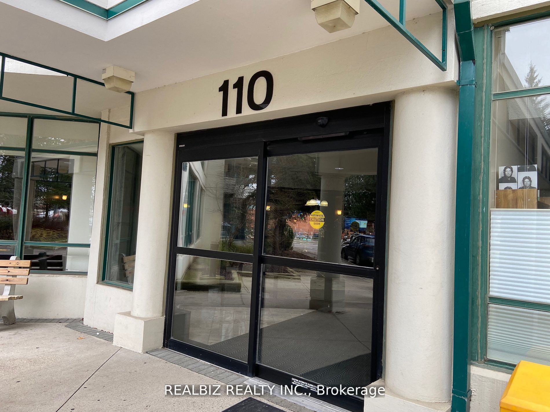 110 promenade Circle 908, Vaughan, ON L4J 7W8 photo 4