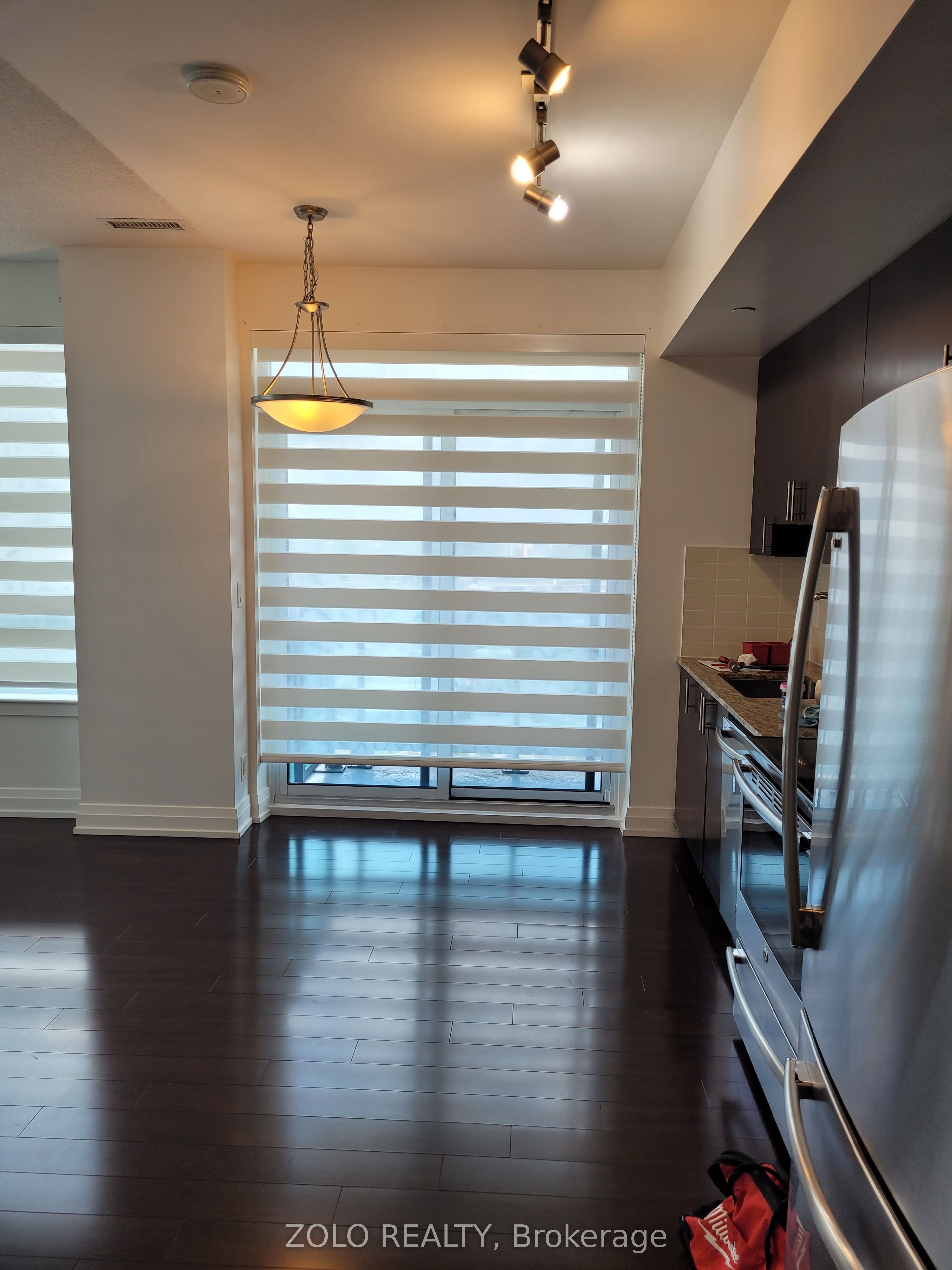 7165 Yonge Street 1712, Markham, ON L3T 0C9 photo 5