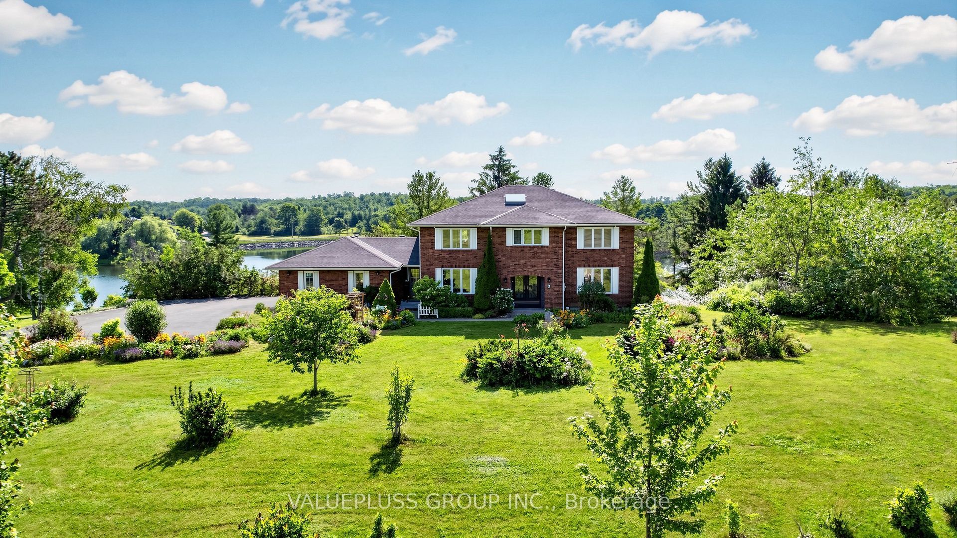 9 Island Lake Drive, Whitchurch-Stouffville, ON L4A 7X4 photo 5
