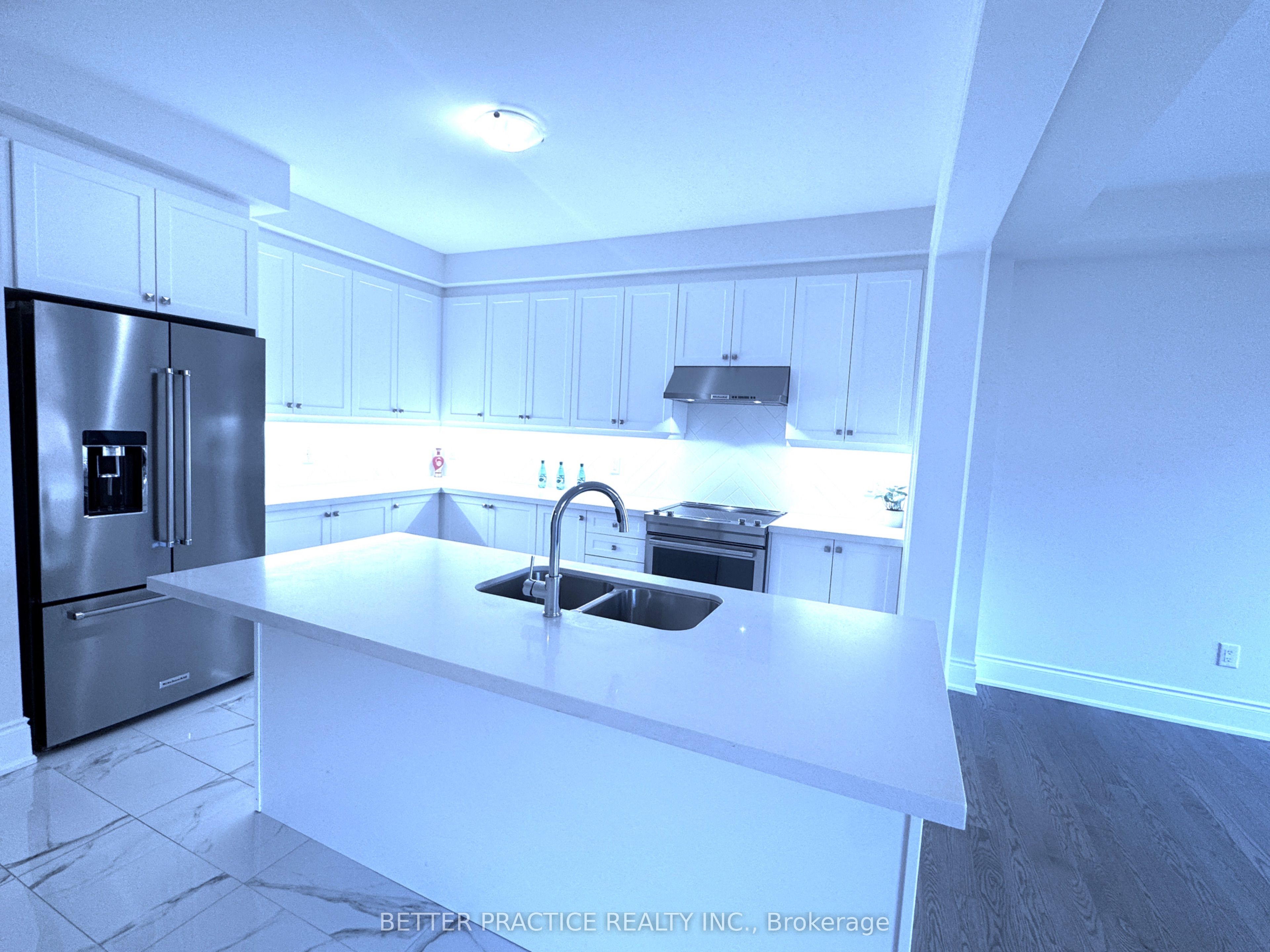 43 Kentledge Avenue, East Gwillimbury, ON L9N 0W3 photo 4