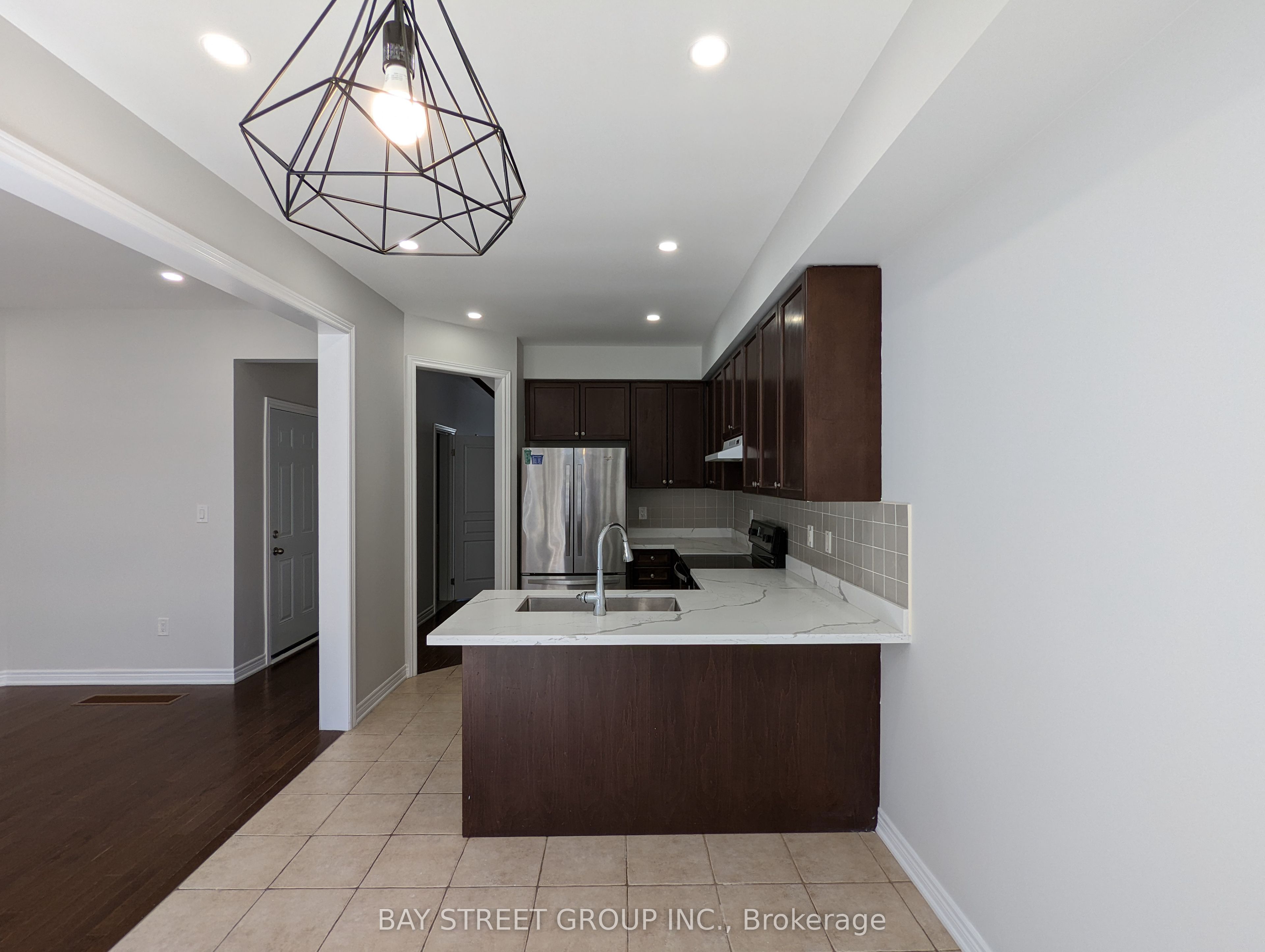 80 Brock Avenue, Markham, ON L6C 0S9 photo 3