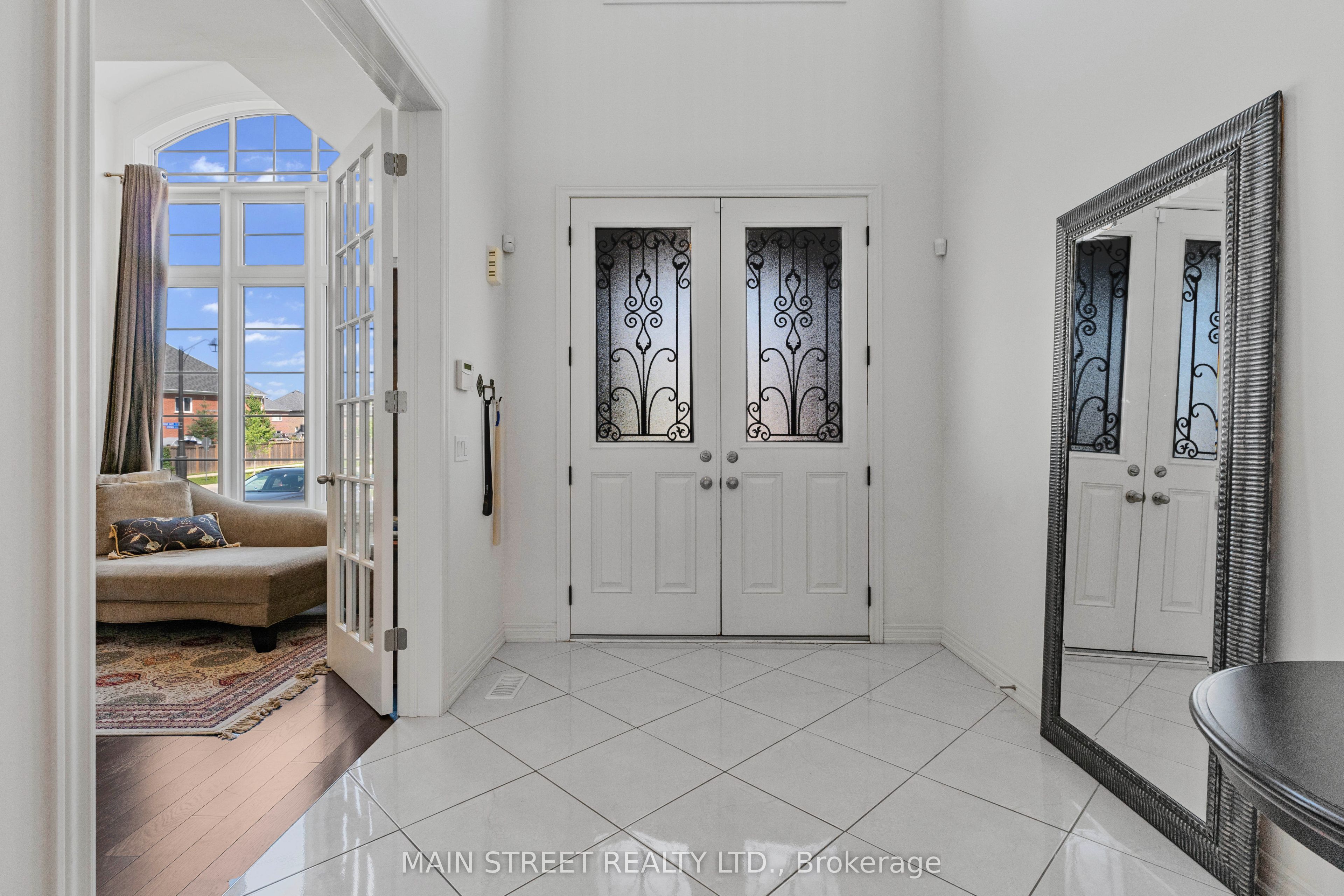 71 Vivian Creek Road, East Gwillimbury, ON L0G 1M0 photo 3