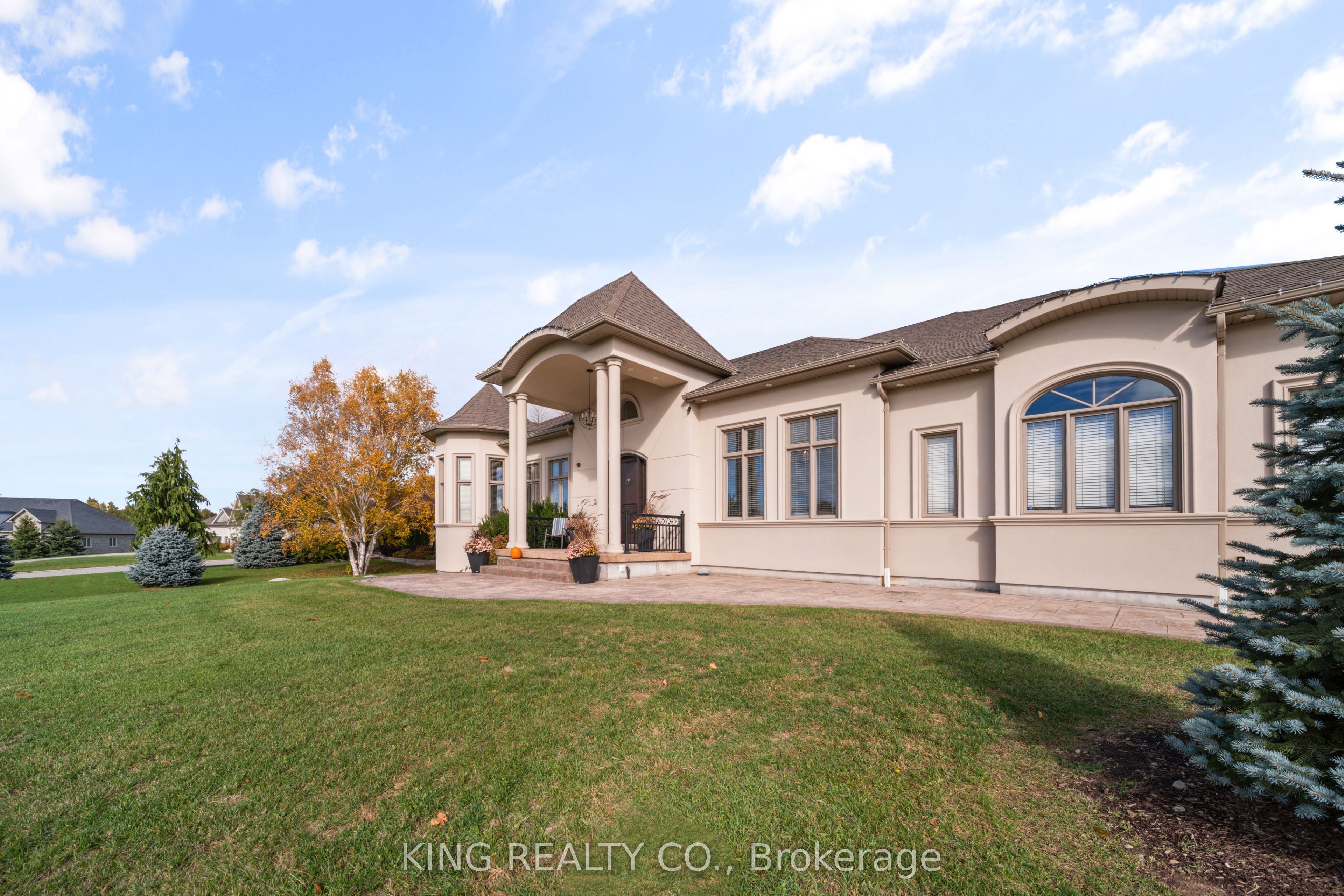 2 Dale Crescent, Bradford West Gwillimbury, ON L0L 1L0 photo 3