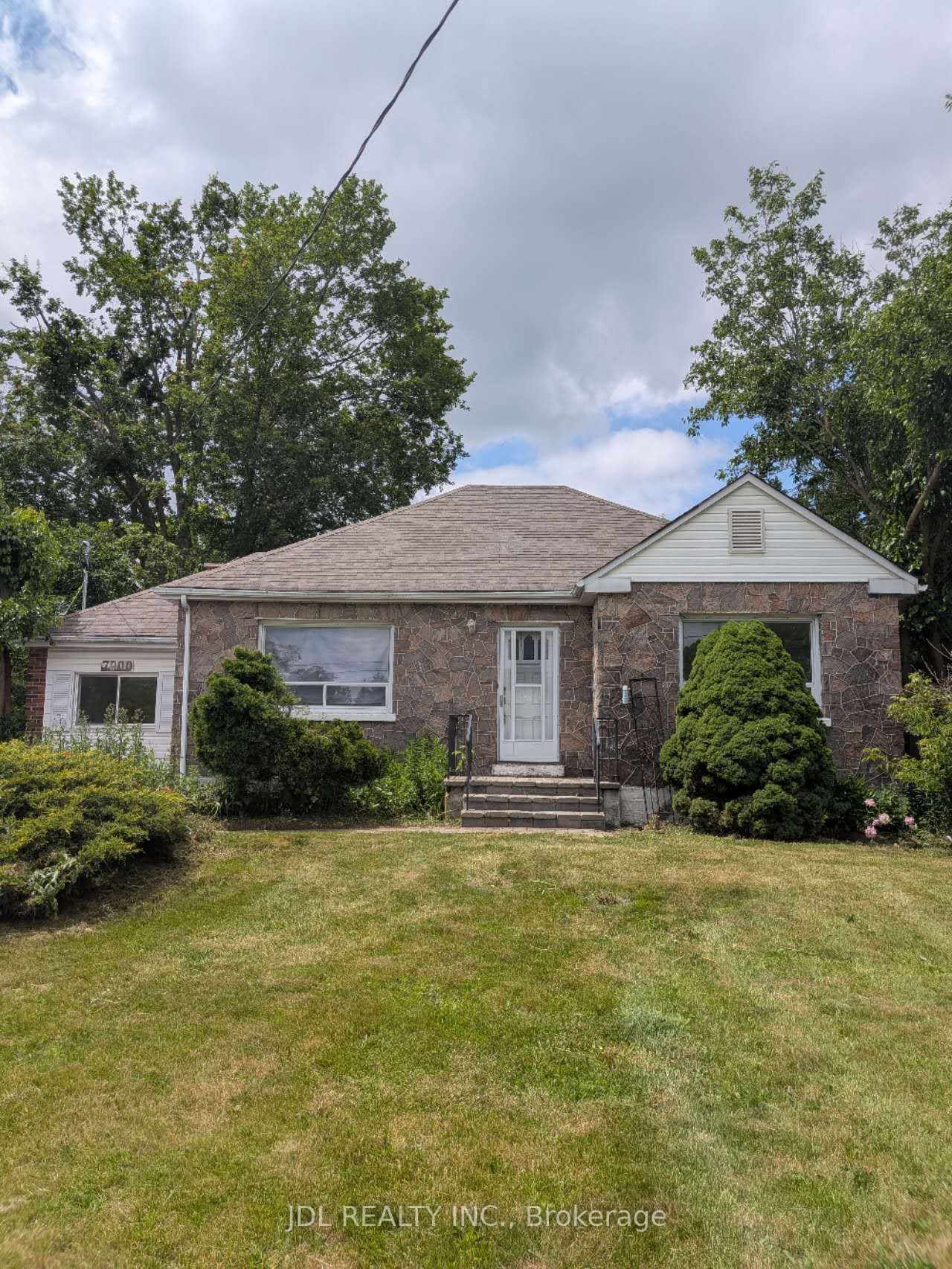7900 Yonge Street, Innisfil, ON L9S 1A8 photo 2