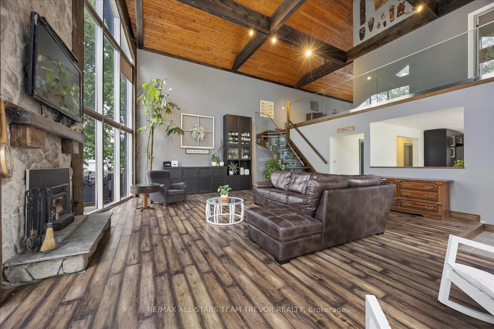 314 Glenwoods Avenue, Georgina, ON L4P 0A6 photo 5
