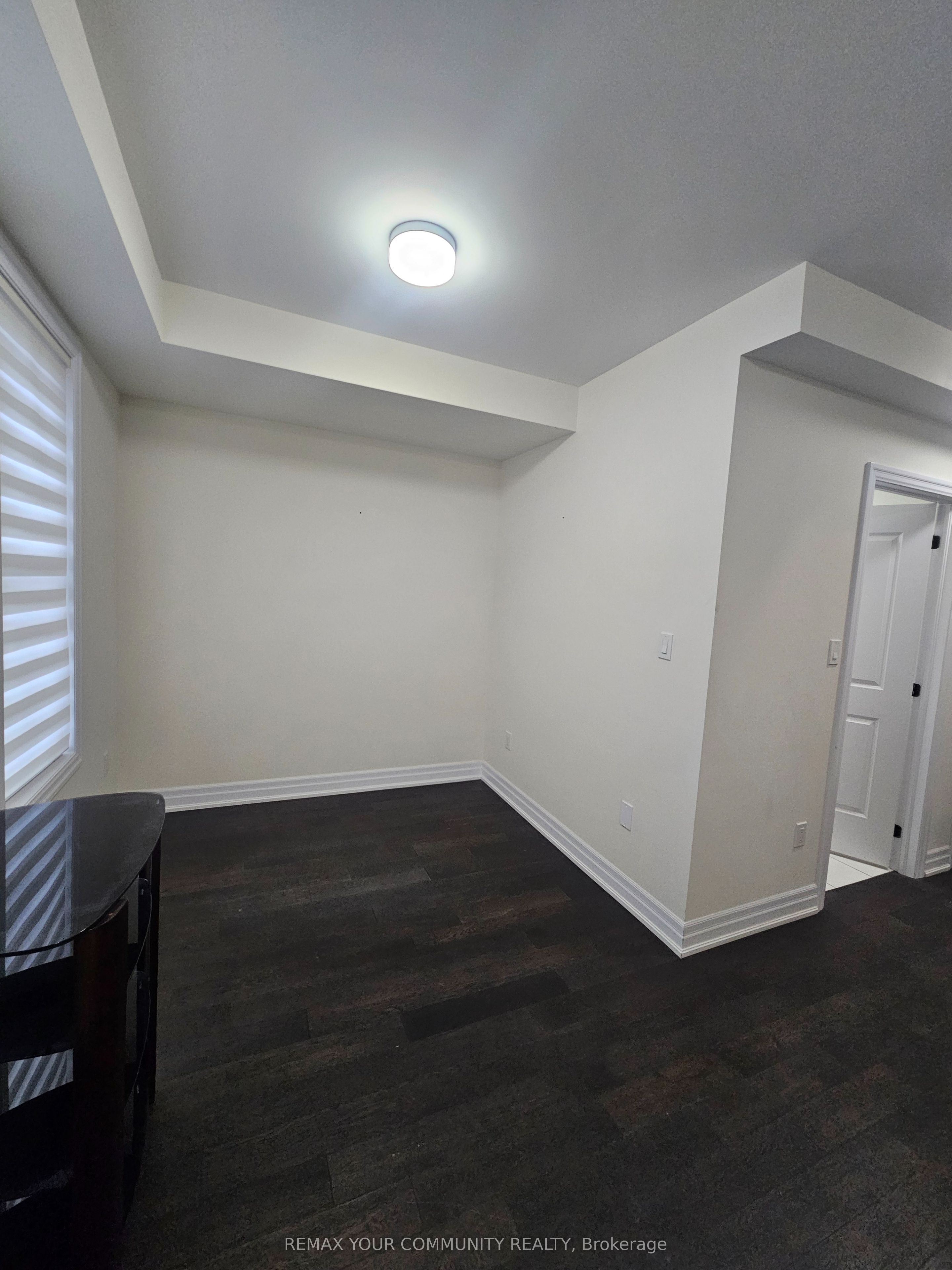 29 Amherst Circle, Vaughan, ON L6A 5A8 photo 2