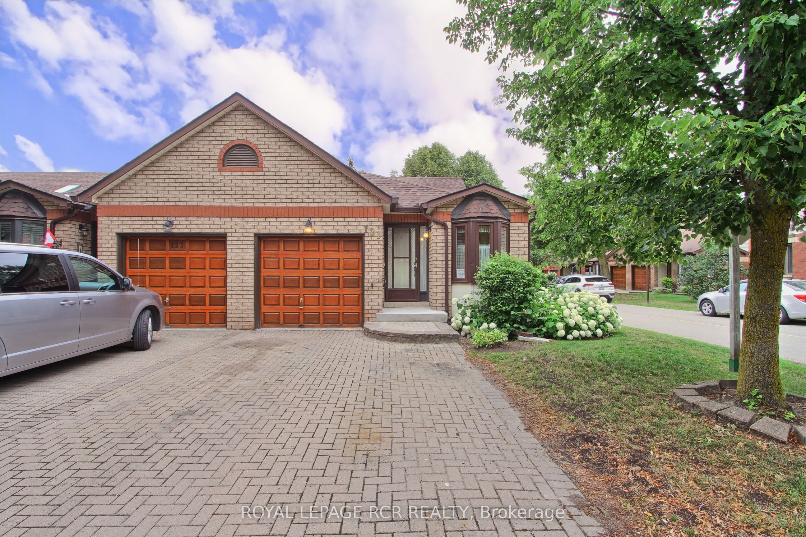 121 Green Briar Road 16, New Tecumseth, ON L9R 1S5 photo 2