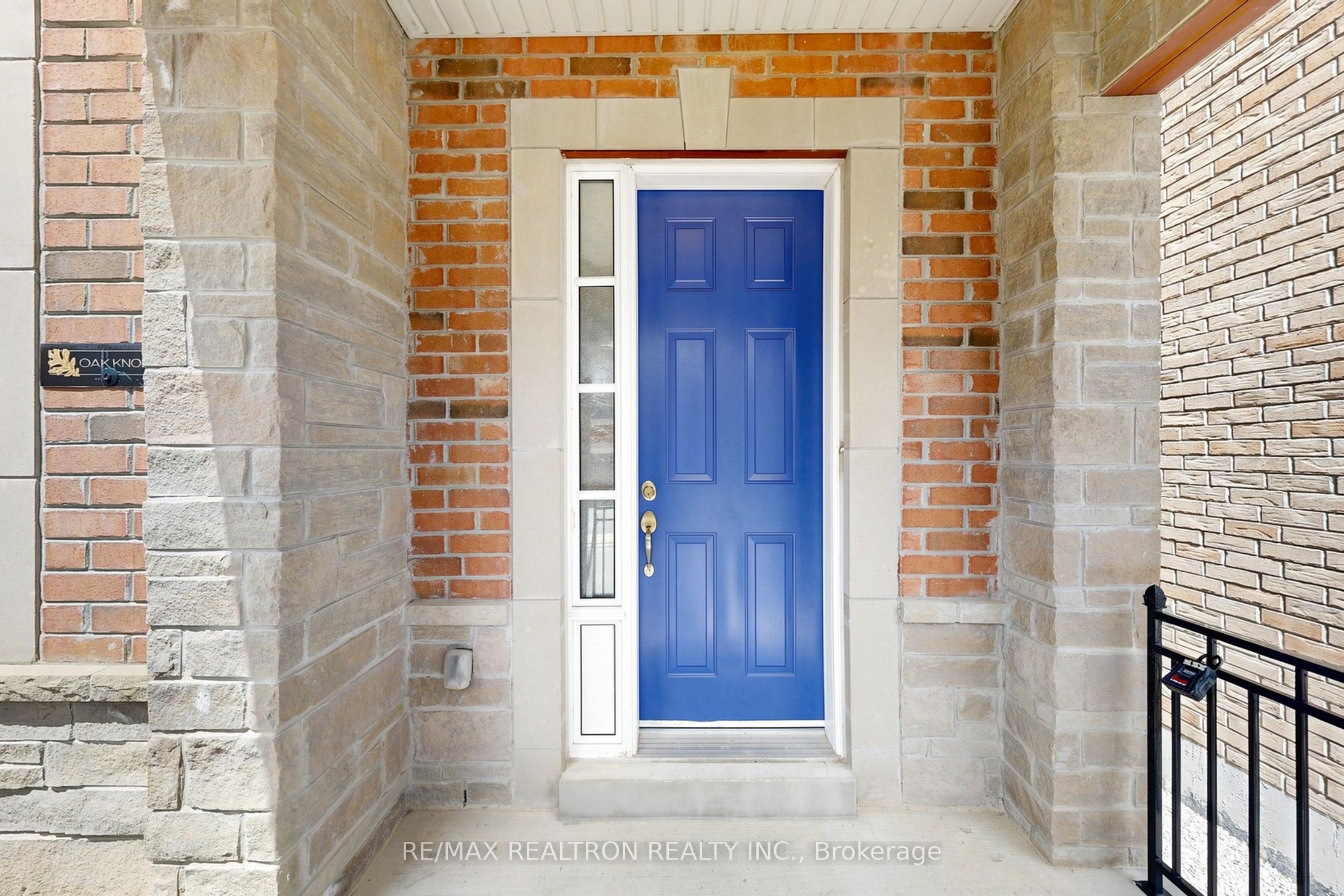 26 Plantain Lane, Richmond Hill, ON L4E 1B9 photo 3