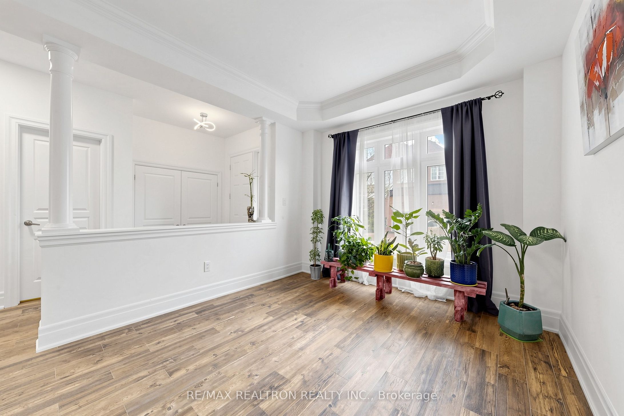 26 Plantain Lane, Richmond Hill, ON L4E 1B9 photo 4