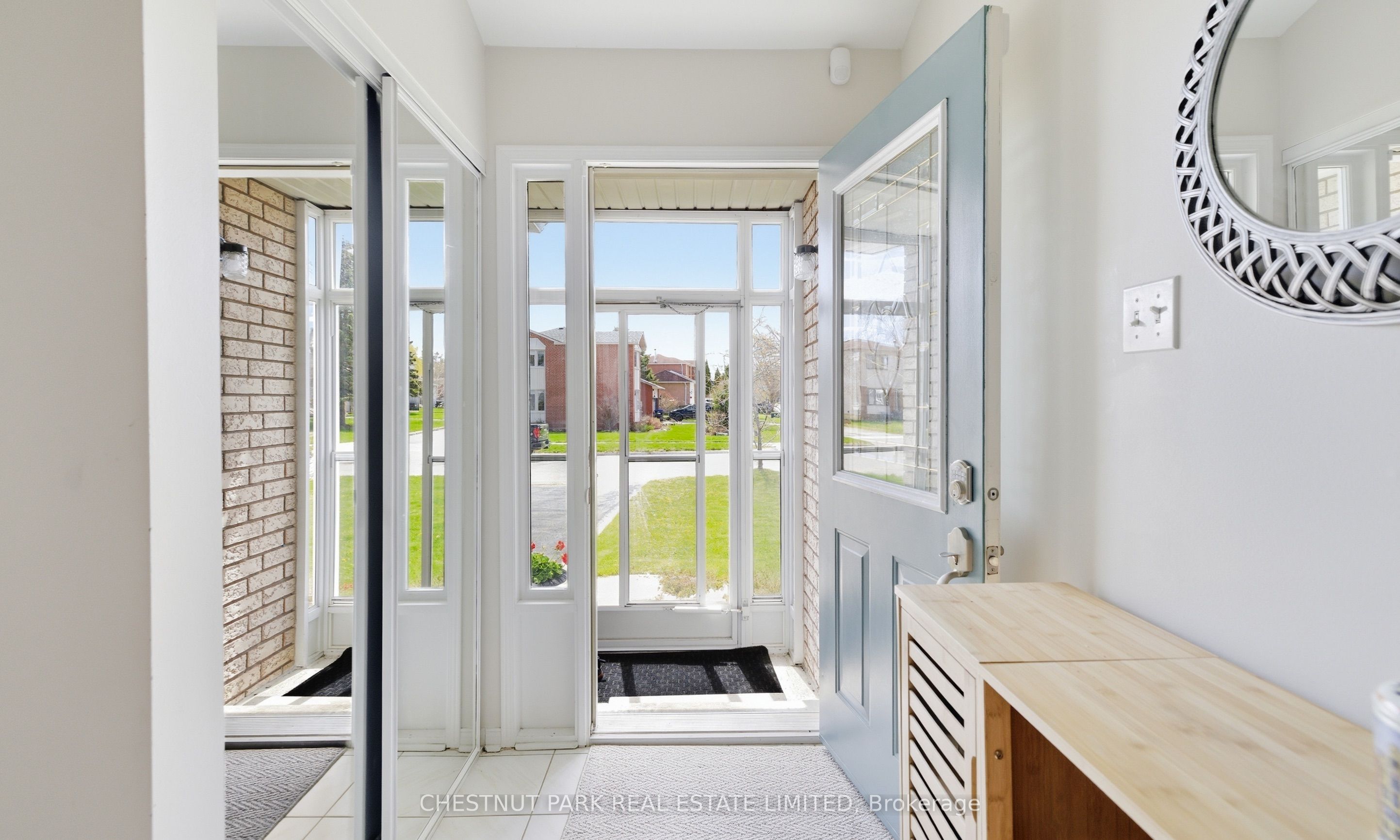 788 Rose Lane, Innisfil, ON L9S 2H3 photo 3