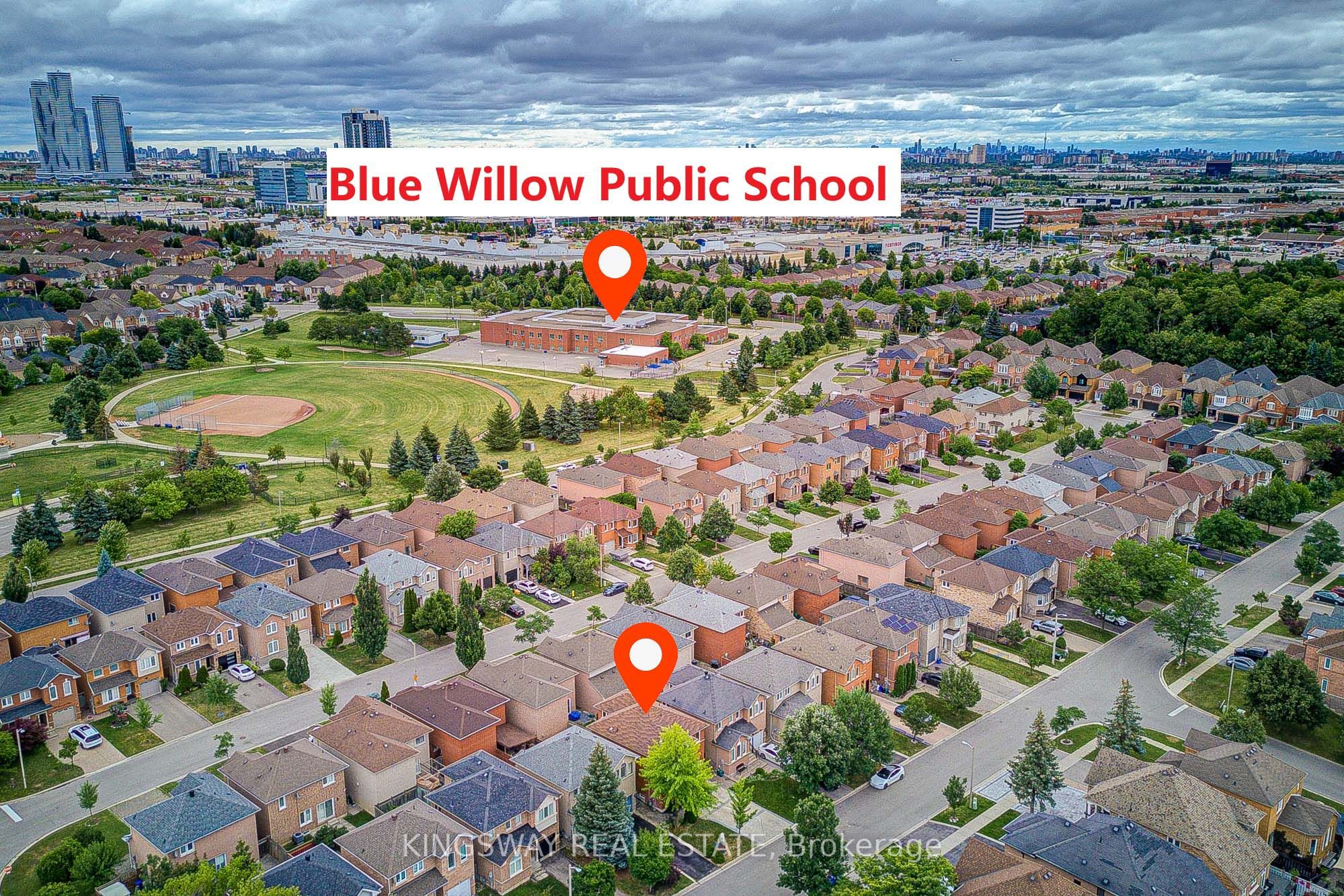 166 Matthew Drive, Vaughan, ON L4L 9B1 photo 2