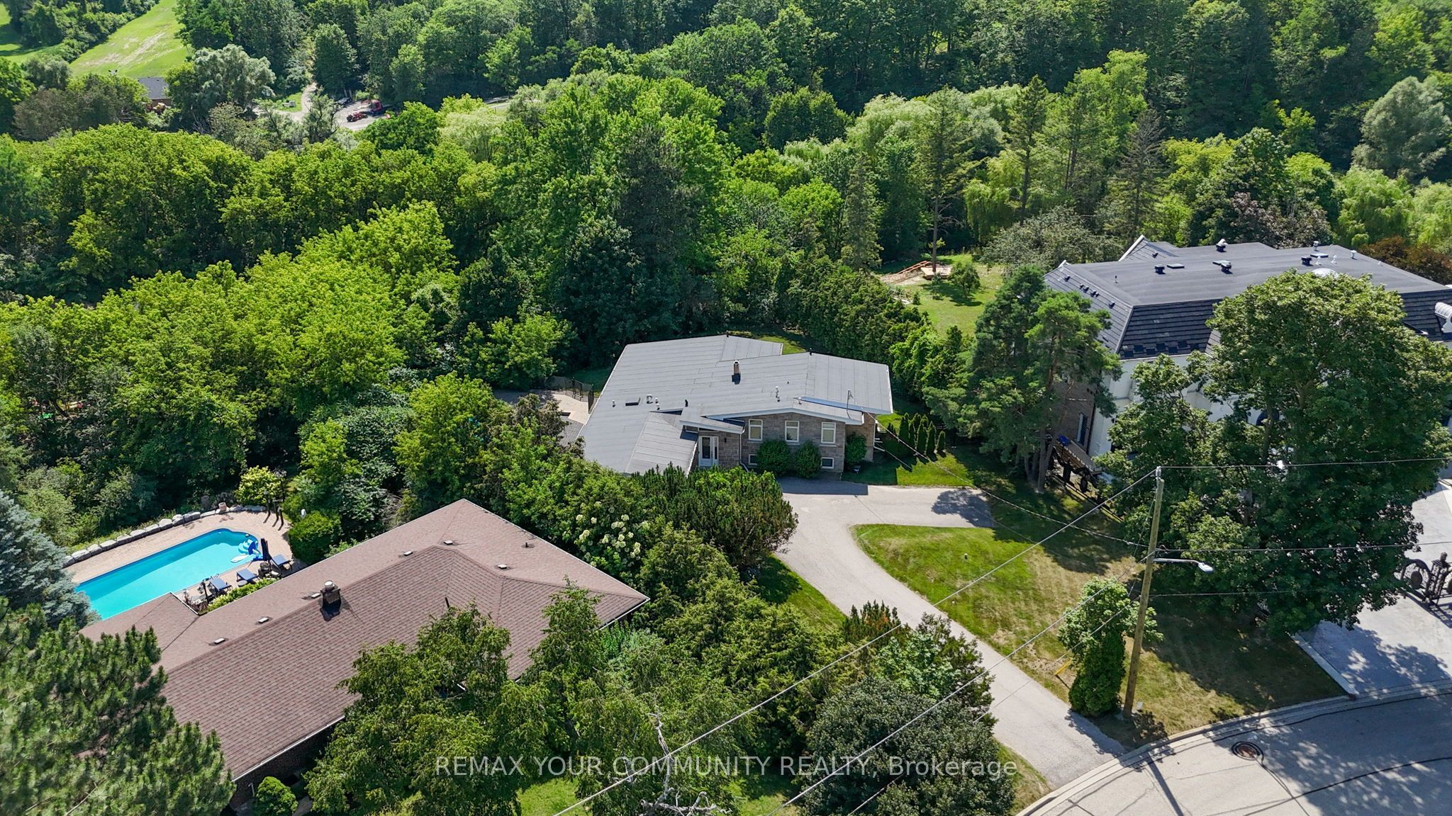 35 Idleswift Drive, Vaughan, ON L4J 1K9 photo 5