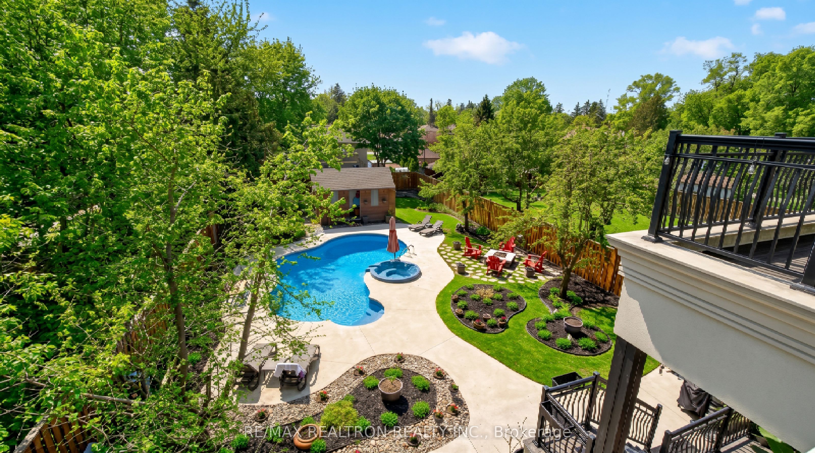 374 Elmwood Avenue, Richmond Hill, ON L4C 1M1 photo 5