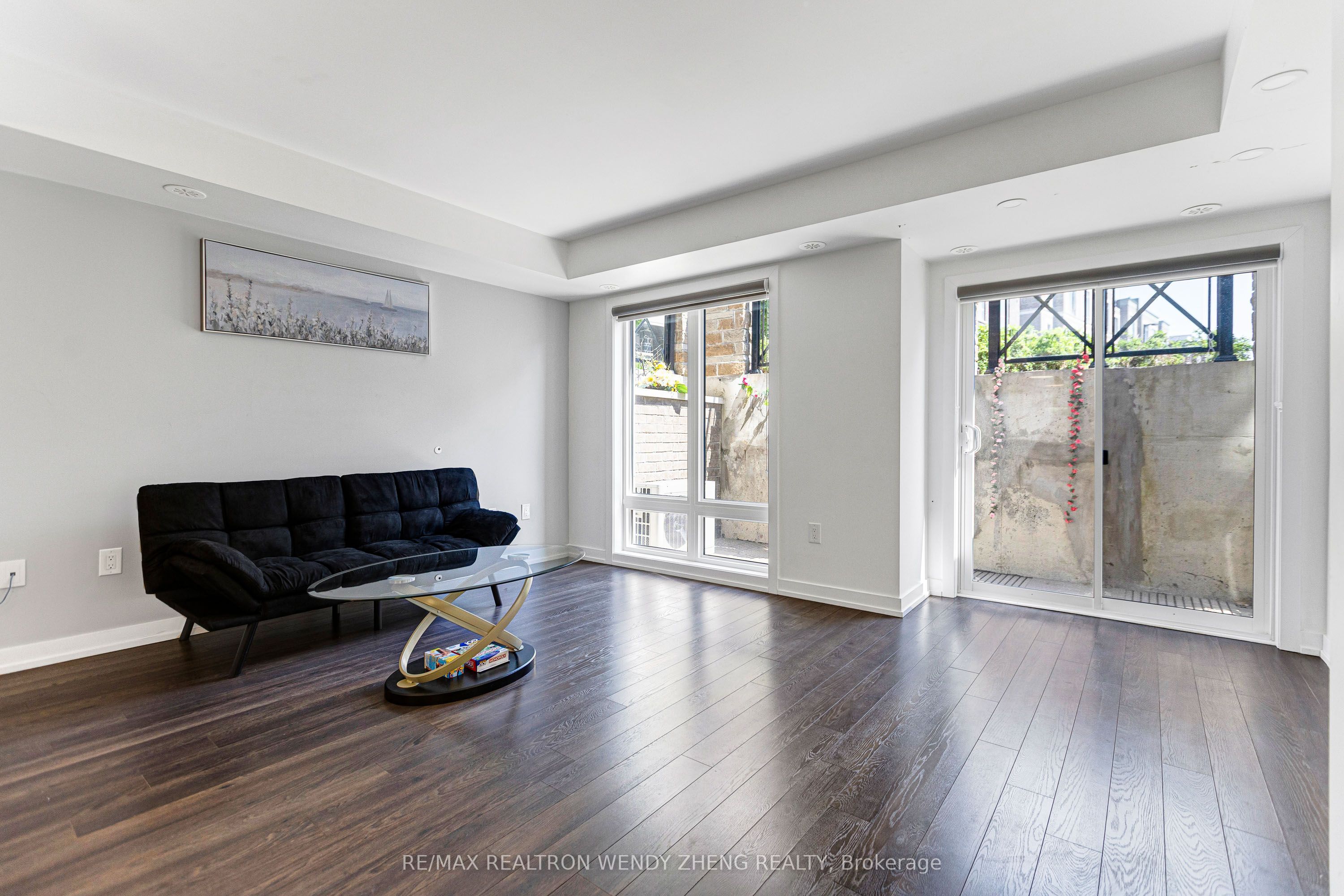 2 Westmeath Lane 2123, Markham, ON L3R 0G6 photo 5