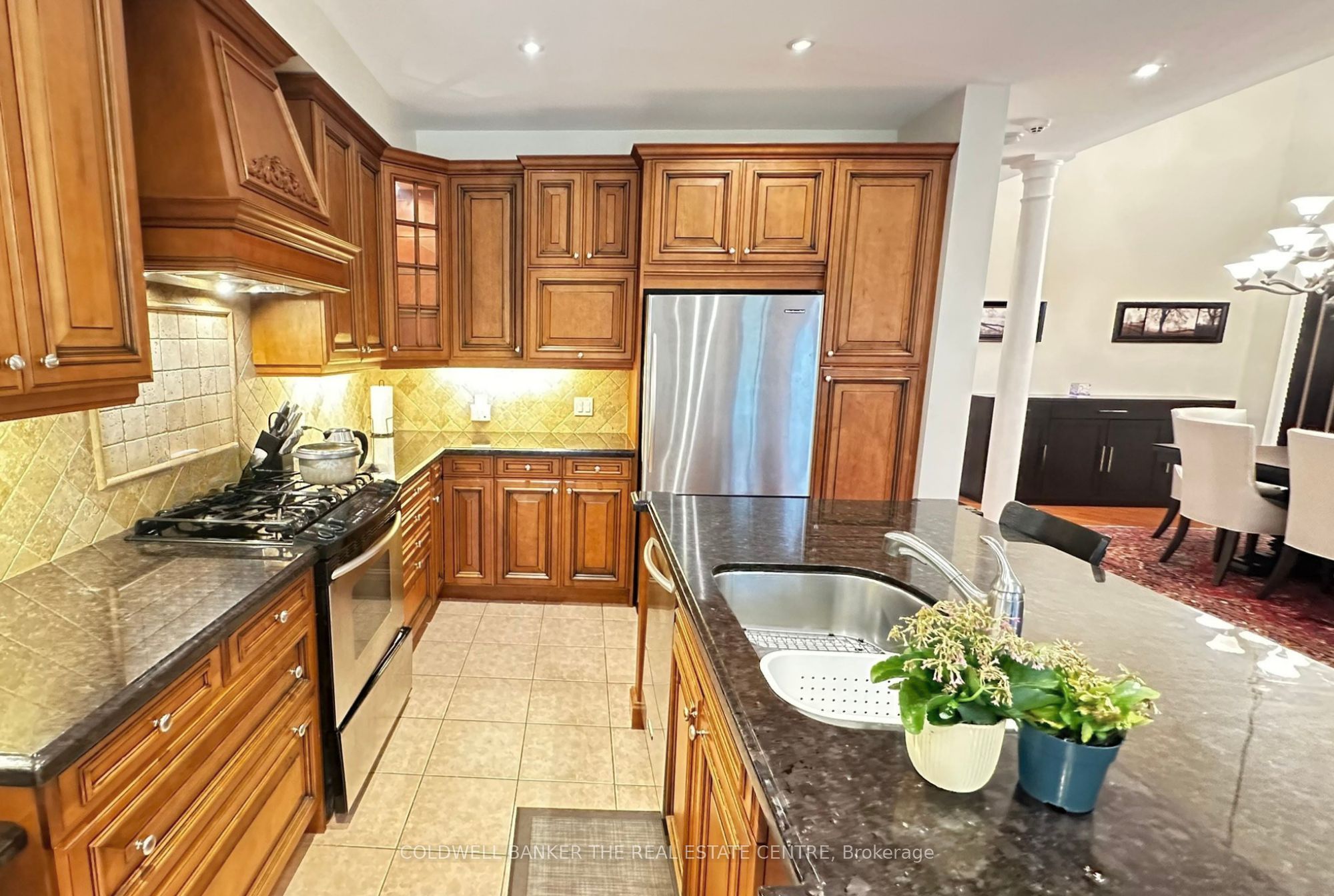 85 Stonecliffe Crescent 64, Aurora, ON L4G 7Z7 photo 5