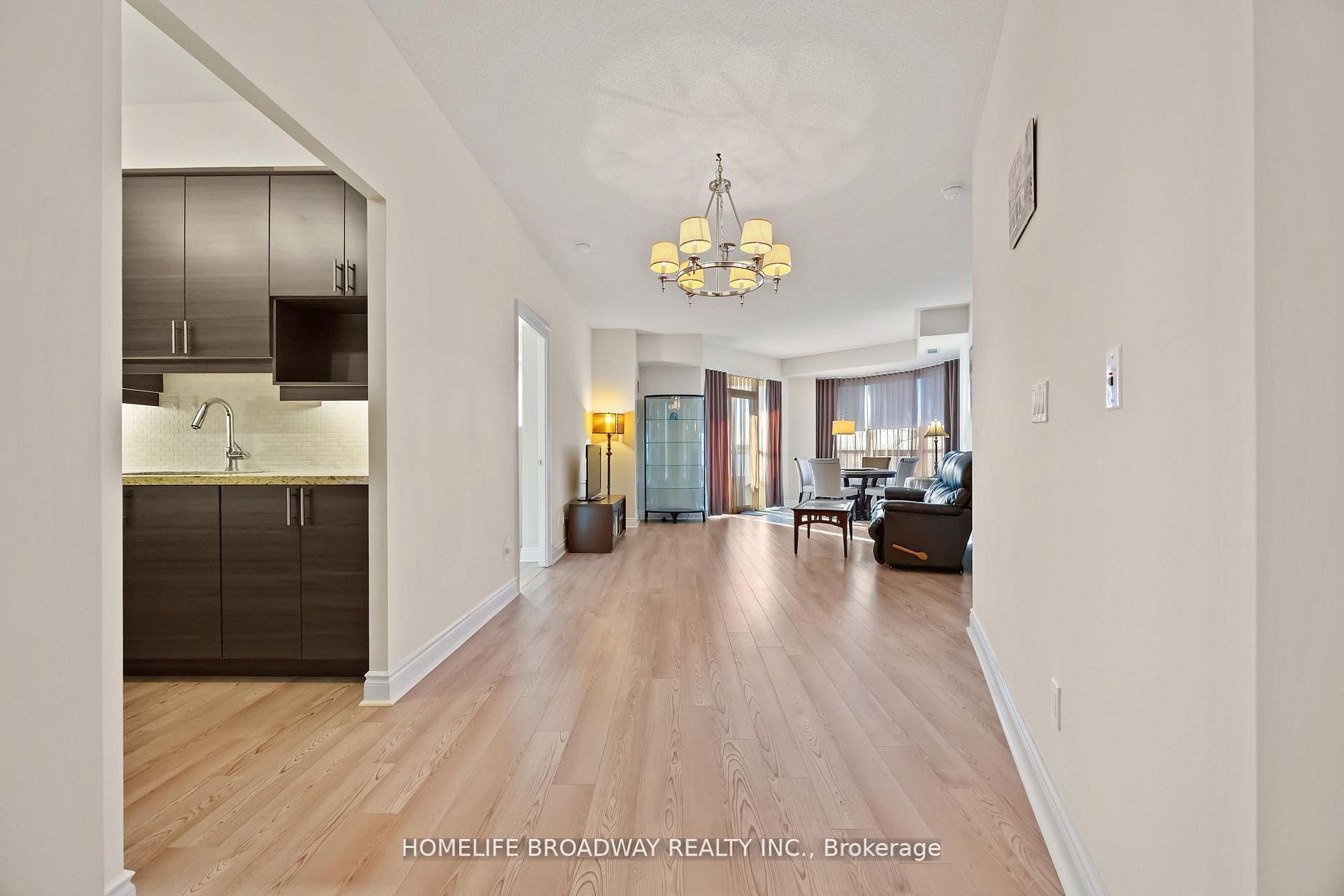 23 Cox Boulevard 263, Markham, ON L3R 7Z9 photo 3