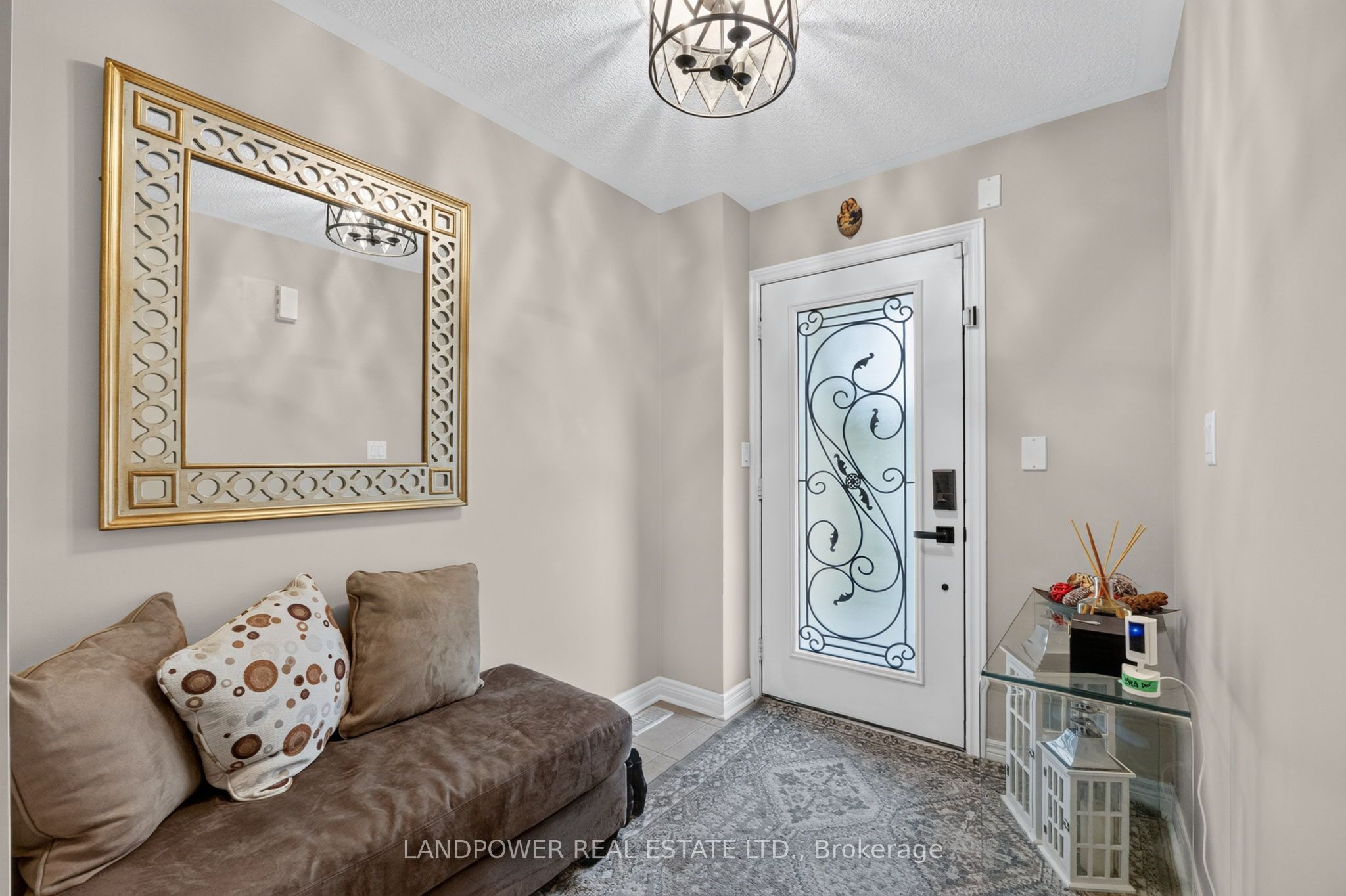 23 Donald Buttress Boulevard W, Markham, ON L6C 0J6 photo 3