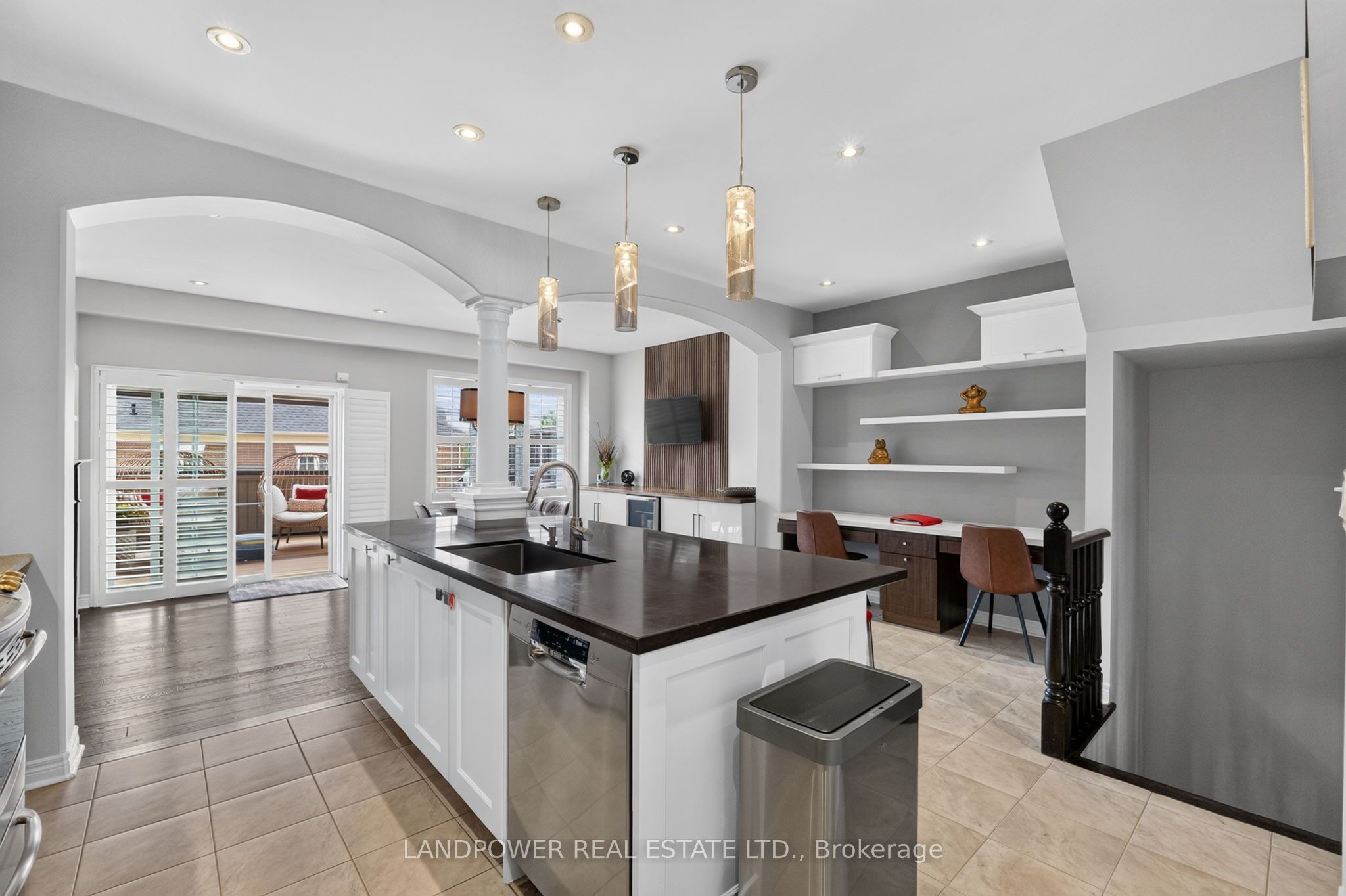 23 Donald Buttress Boulevard W, Markham, ON L6C 0J6 photo 5
