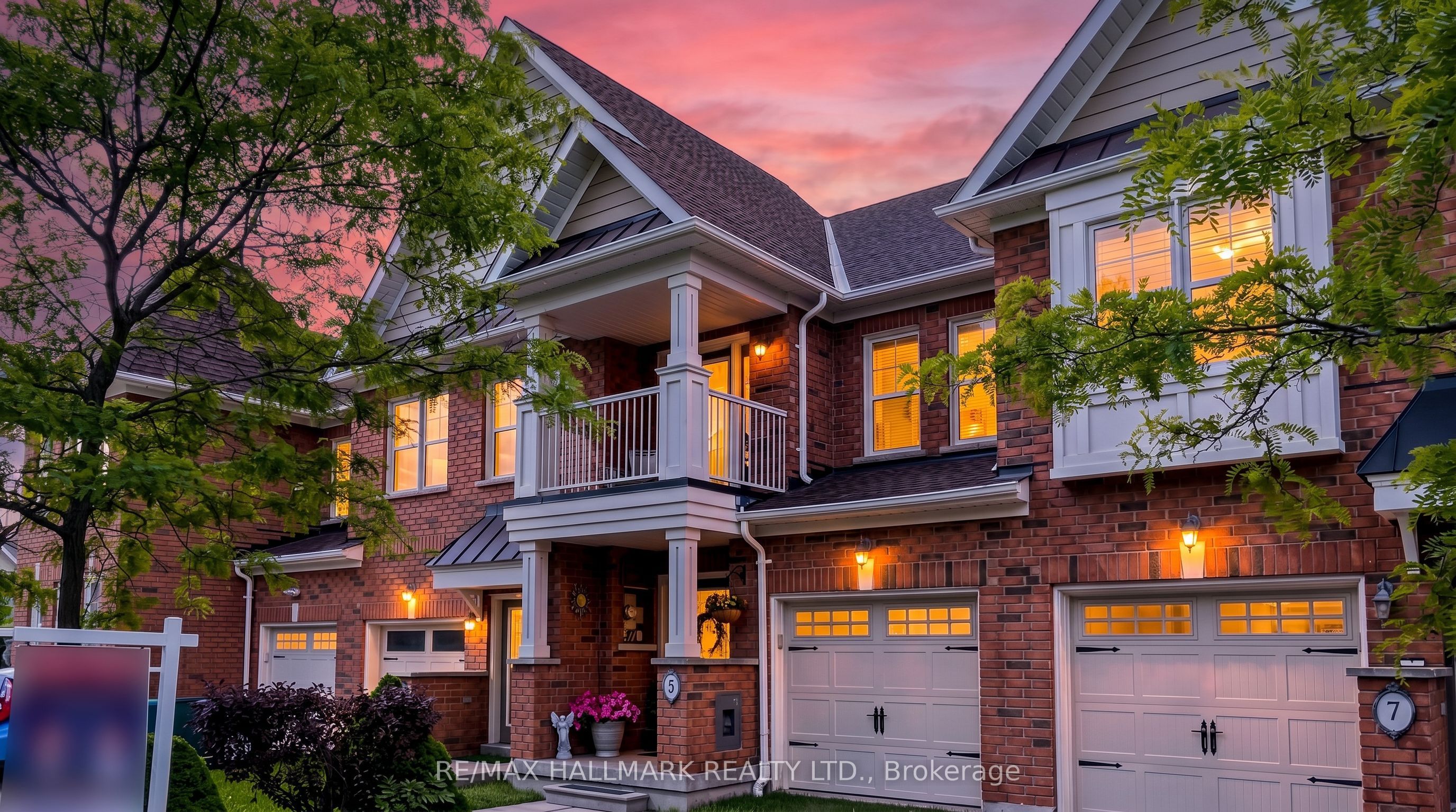 5 Bearings Avenue, Whitchurch-Stouffville, ON L4A 0W6