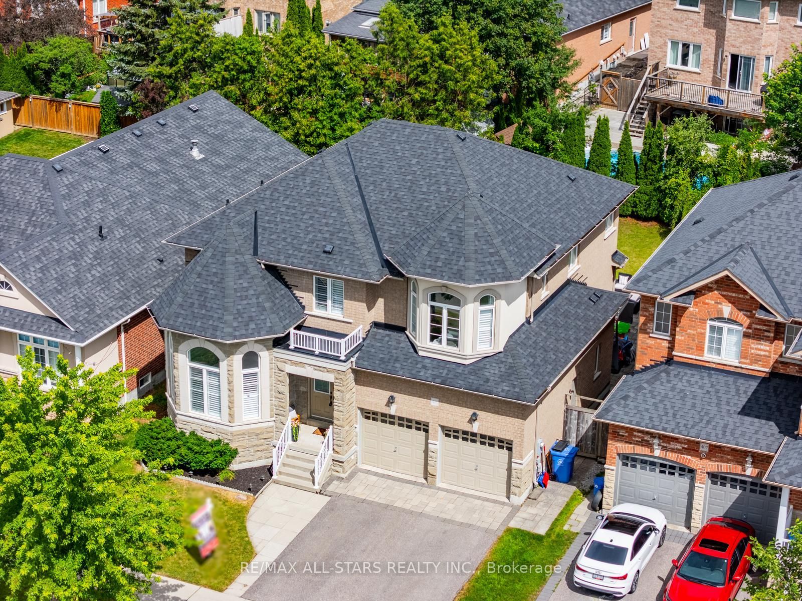 411 Hoover Park Drive, Whitchurch-Stouffville, ON L4A 1P4 photo 4