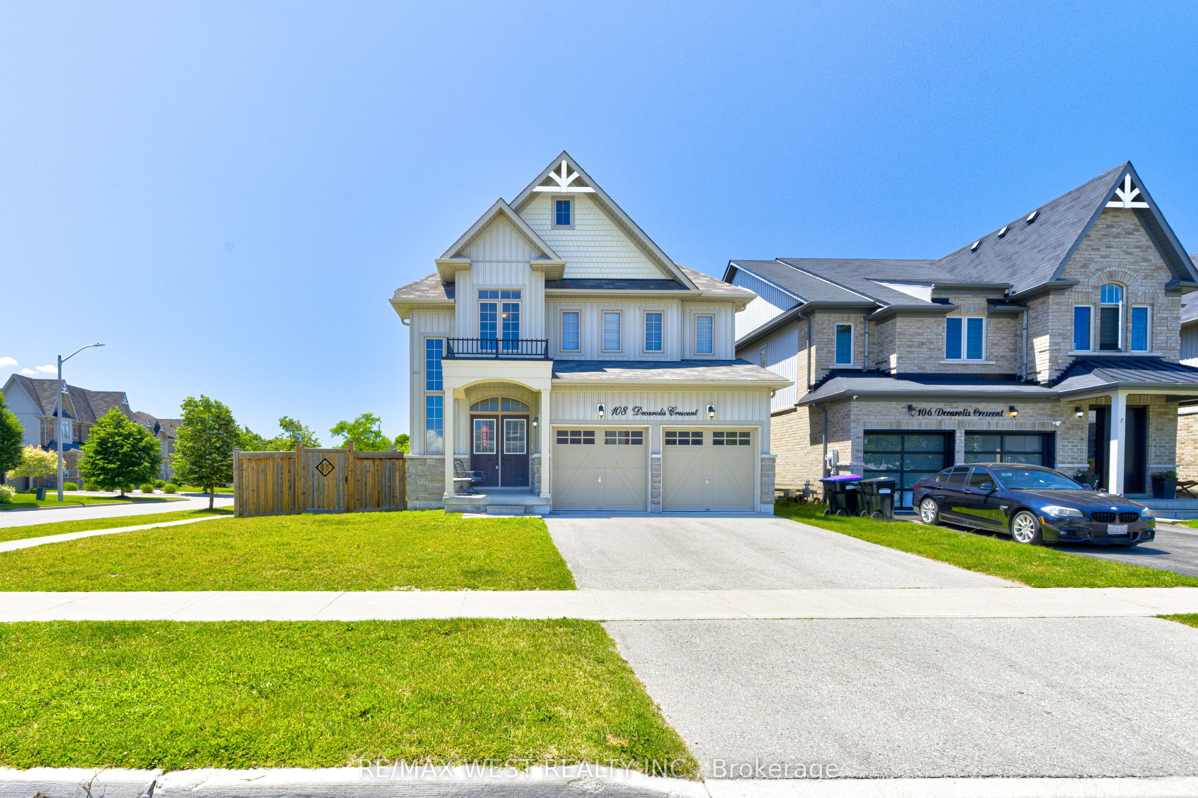 108 Decarolis Crescent, Essa, ON L0M 1B4 photo 2