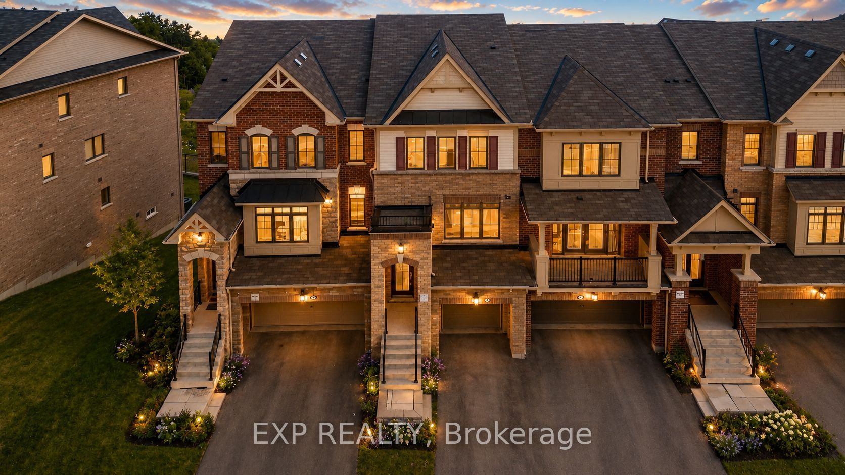 7 Delft Drive, Markham, ON L6C 0Z3 photo 2
