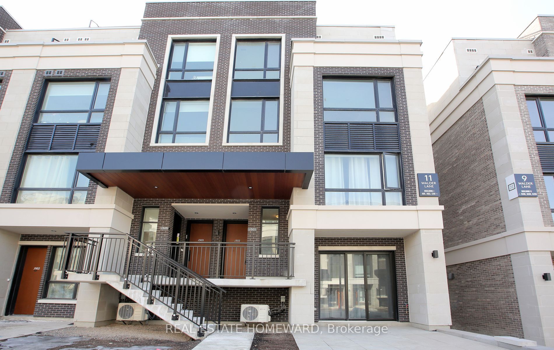 11 Walder Lane J301, Richmond Hill, ON L4S 0N3