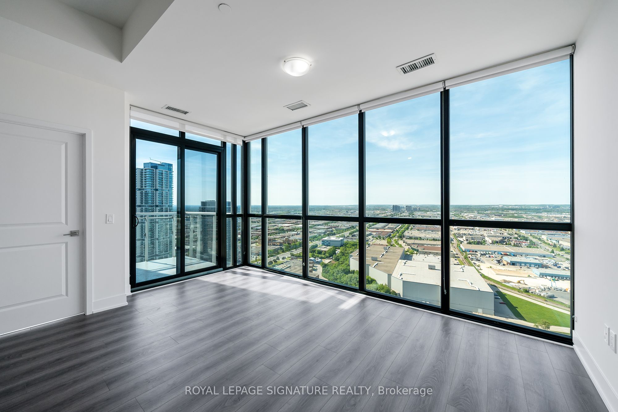 2916 Highway 7 Road 3707, Vaughan, ON L4K 0K6 photo 5